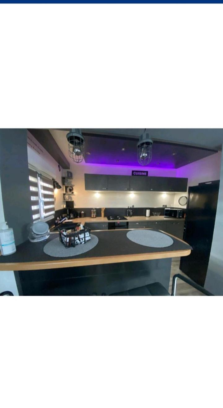 Two-Bedroom House - Photo 24