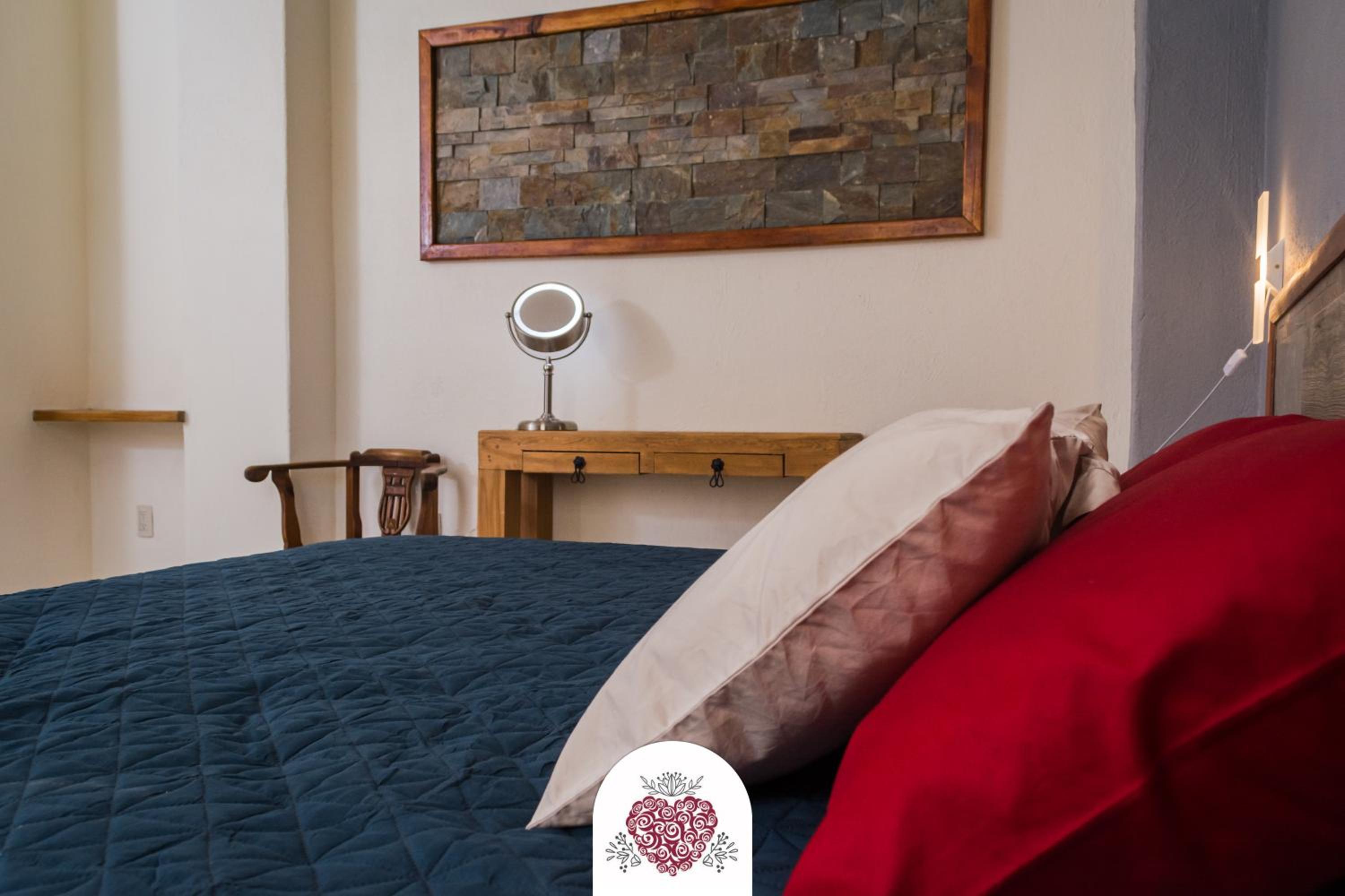 Double Room - Photo 3