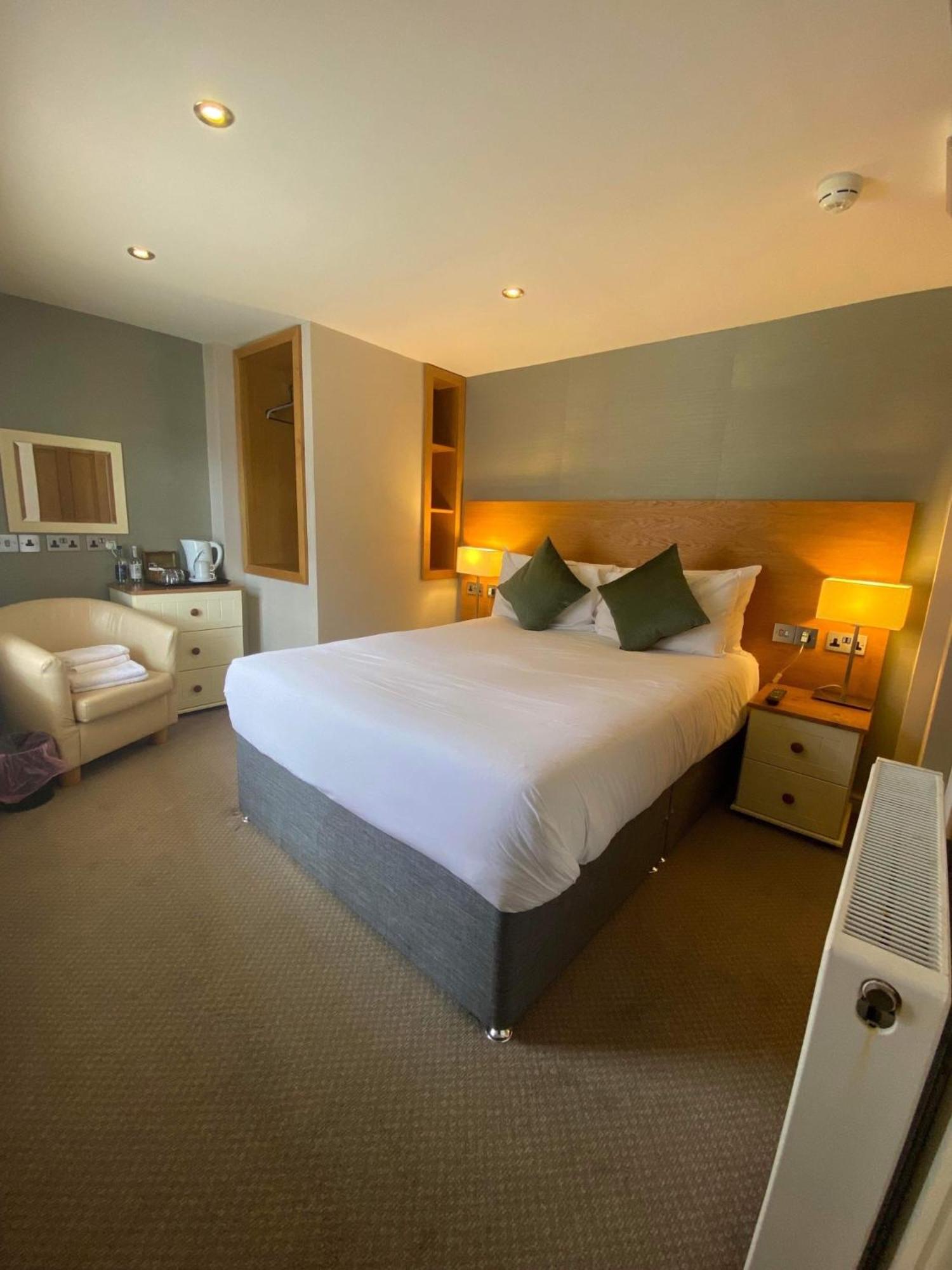 Double Room - Photo 1