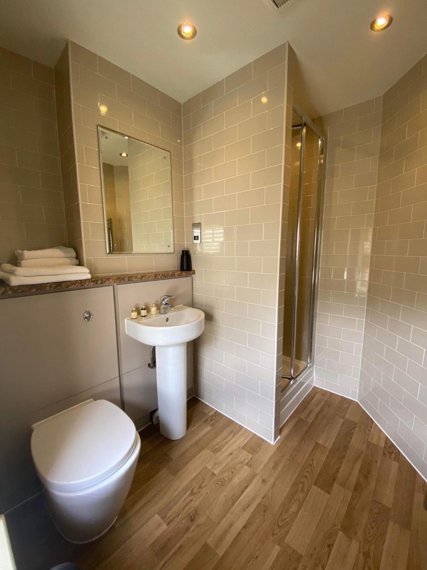Double Room - Photo 3