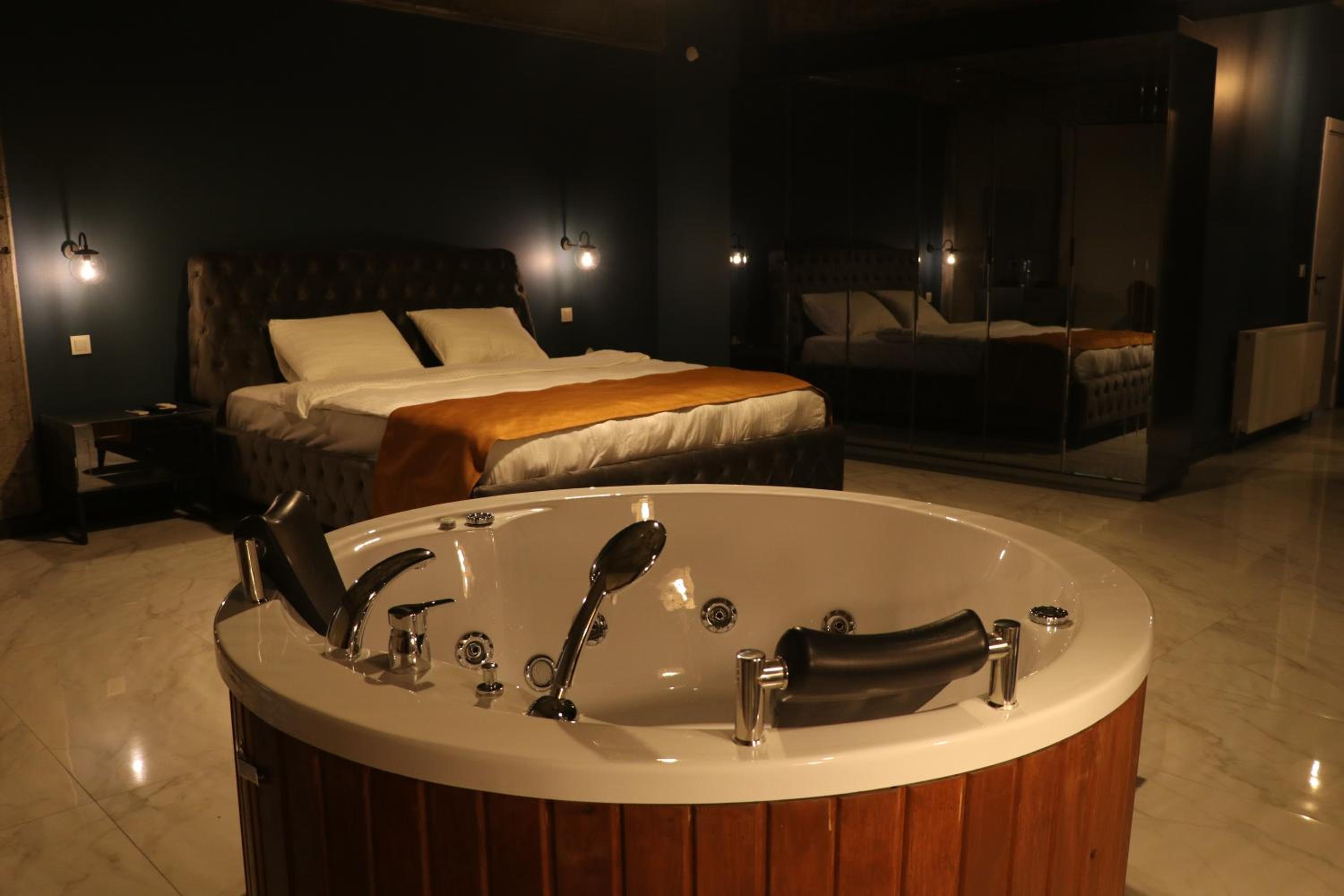 Executive Suite photo 3