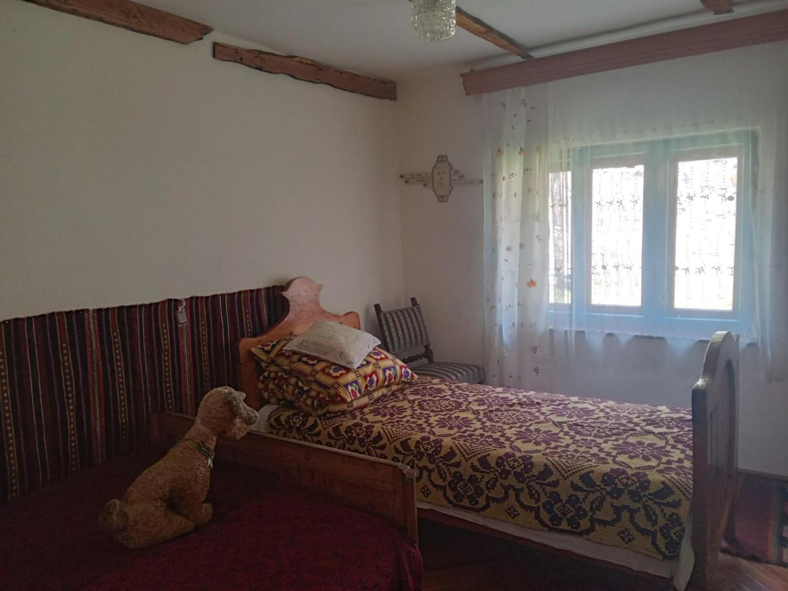Two-Bedroom House - Photo 1