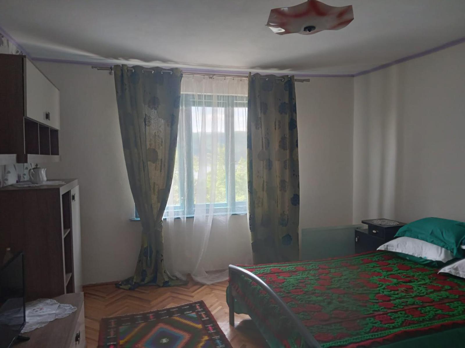 Two-Bedroom House - Photo 23