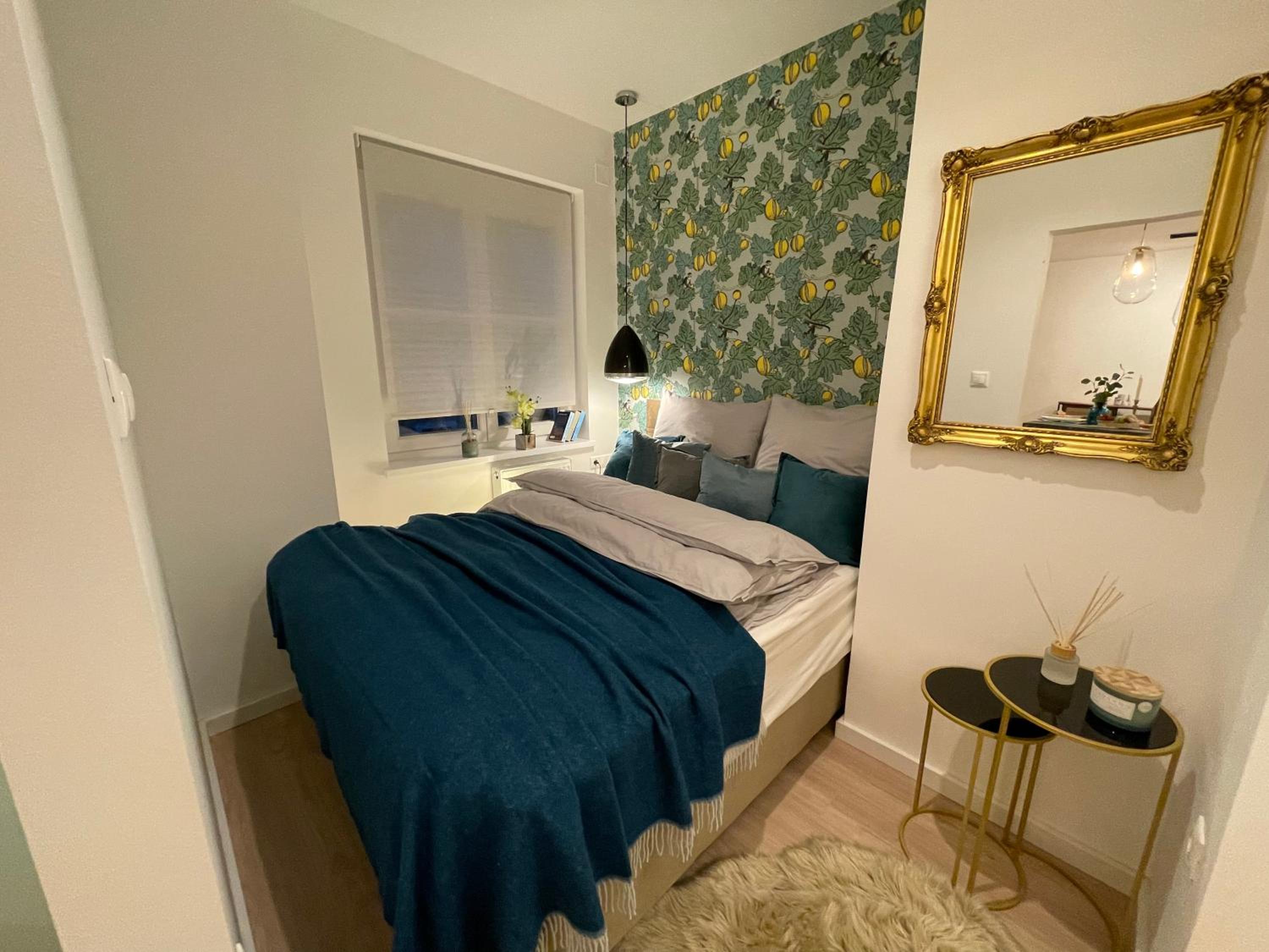 One-Bedroom Apartment - Photo 1