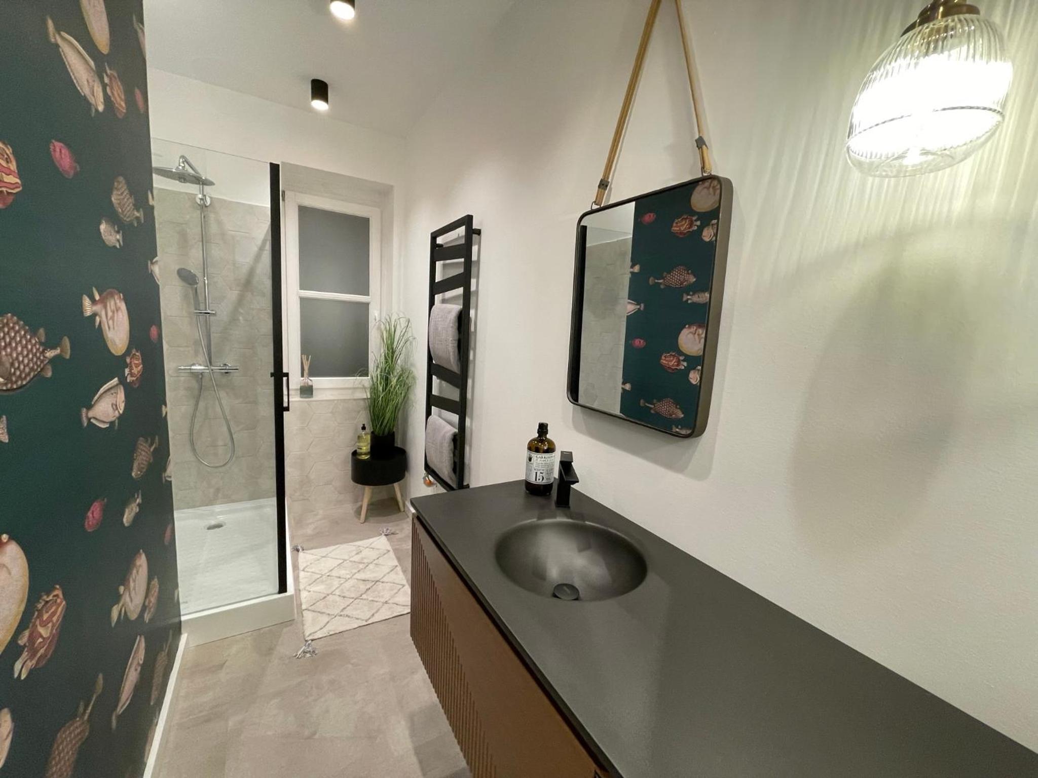 One-Bedroom Apartment - Photo 20