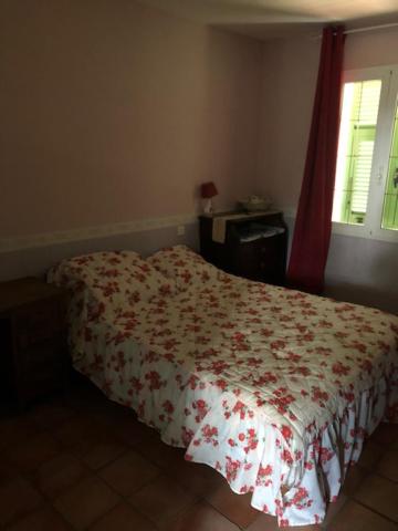 Double Room with Pool View - Photo 1
