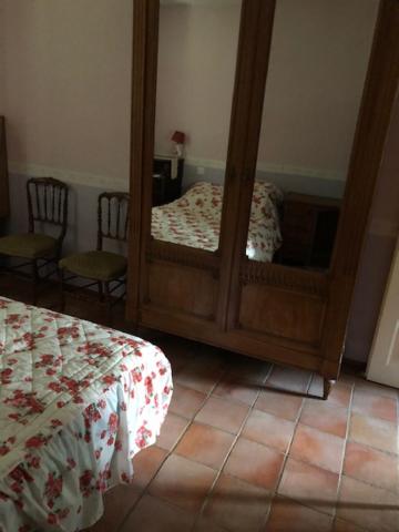 Double Room with Pool View - Photo 3