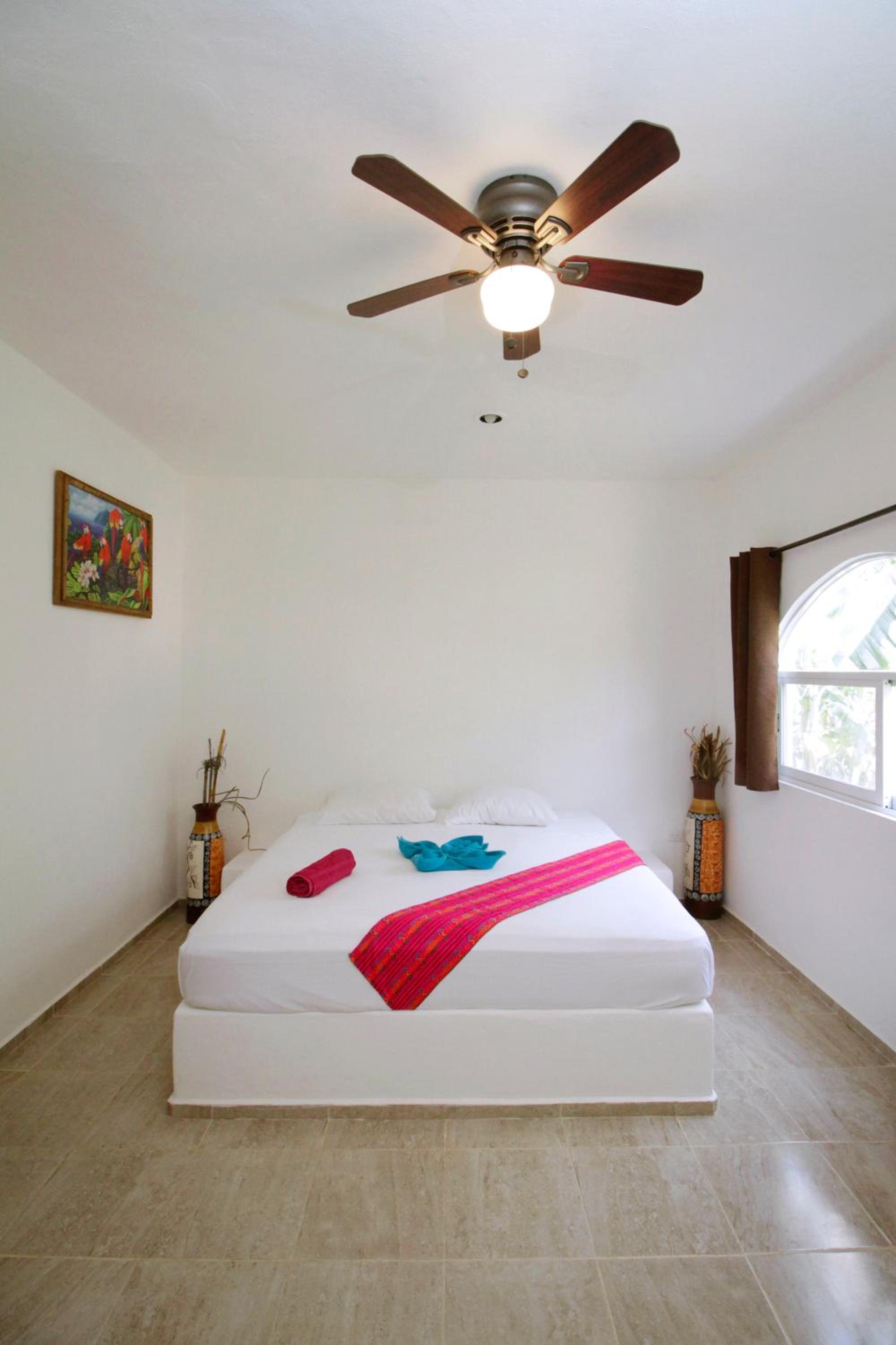 One-Bedroom Apartment - Photo 11