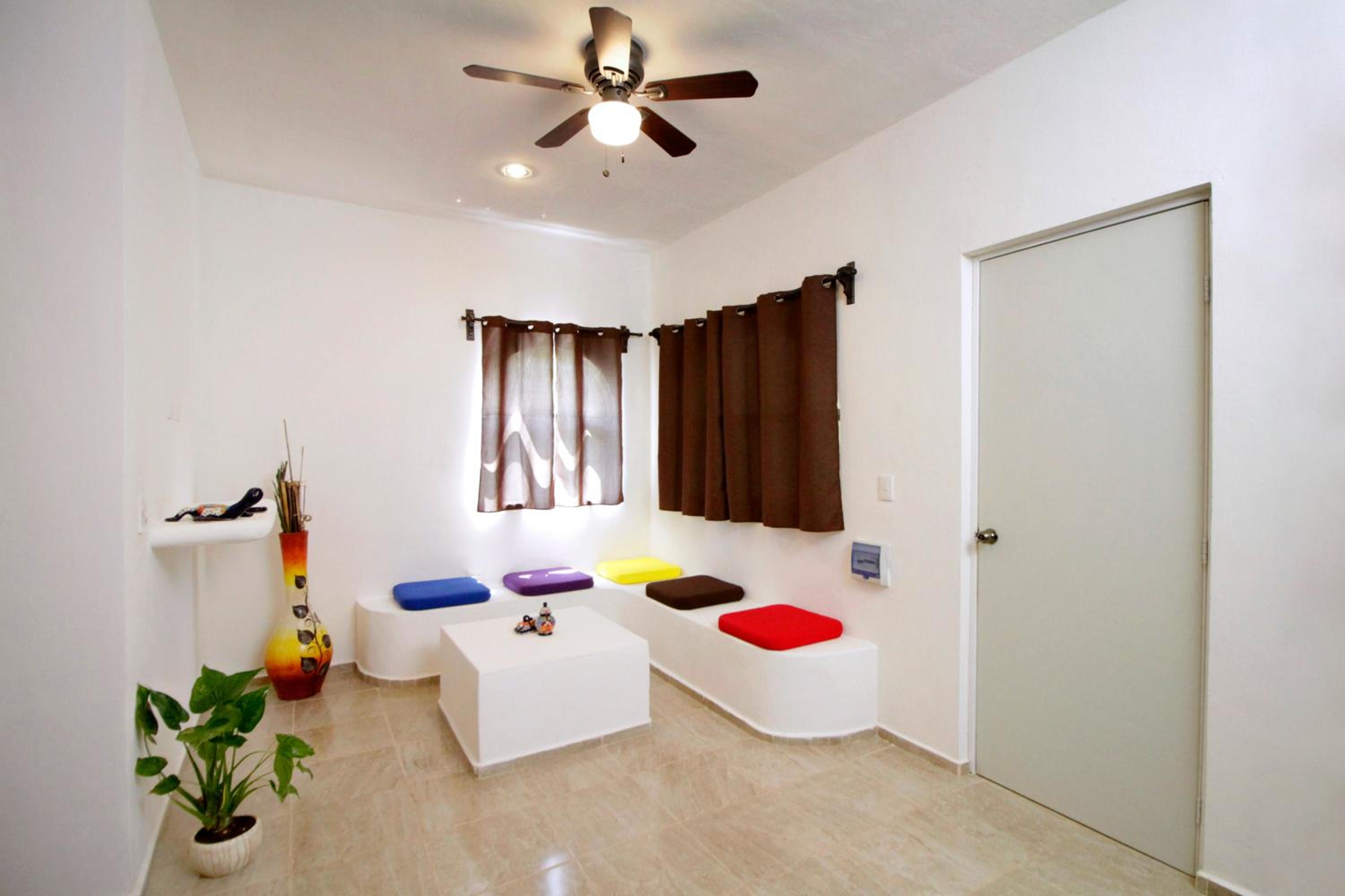 One-Bedroom Apartment - Photo 13