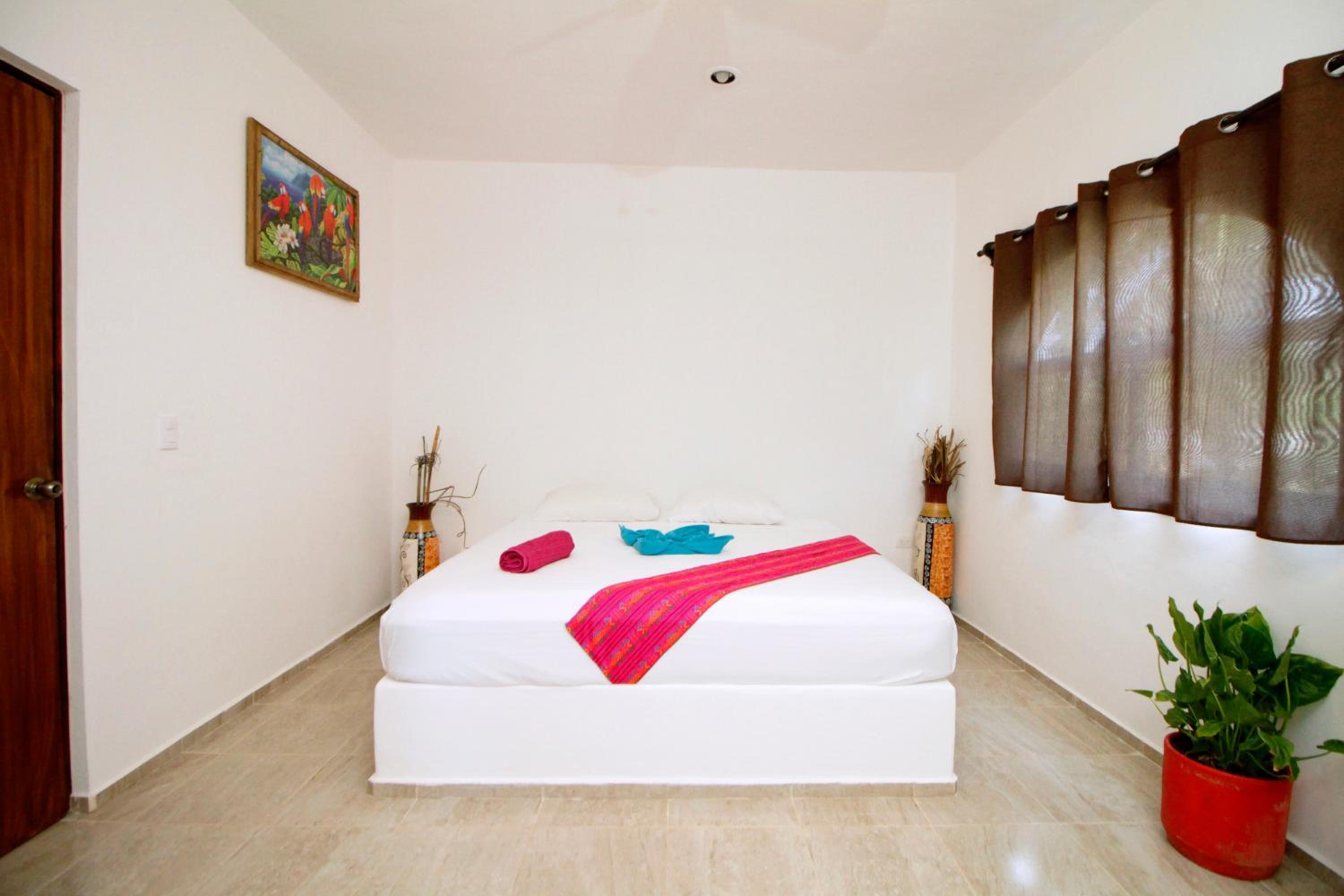 One-Bedroom Apartment - Photo 15