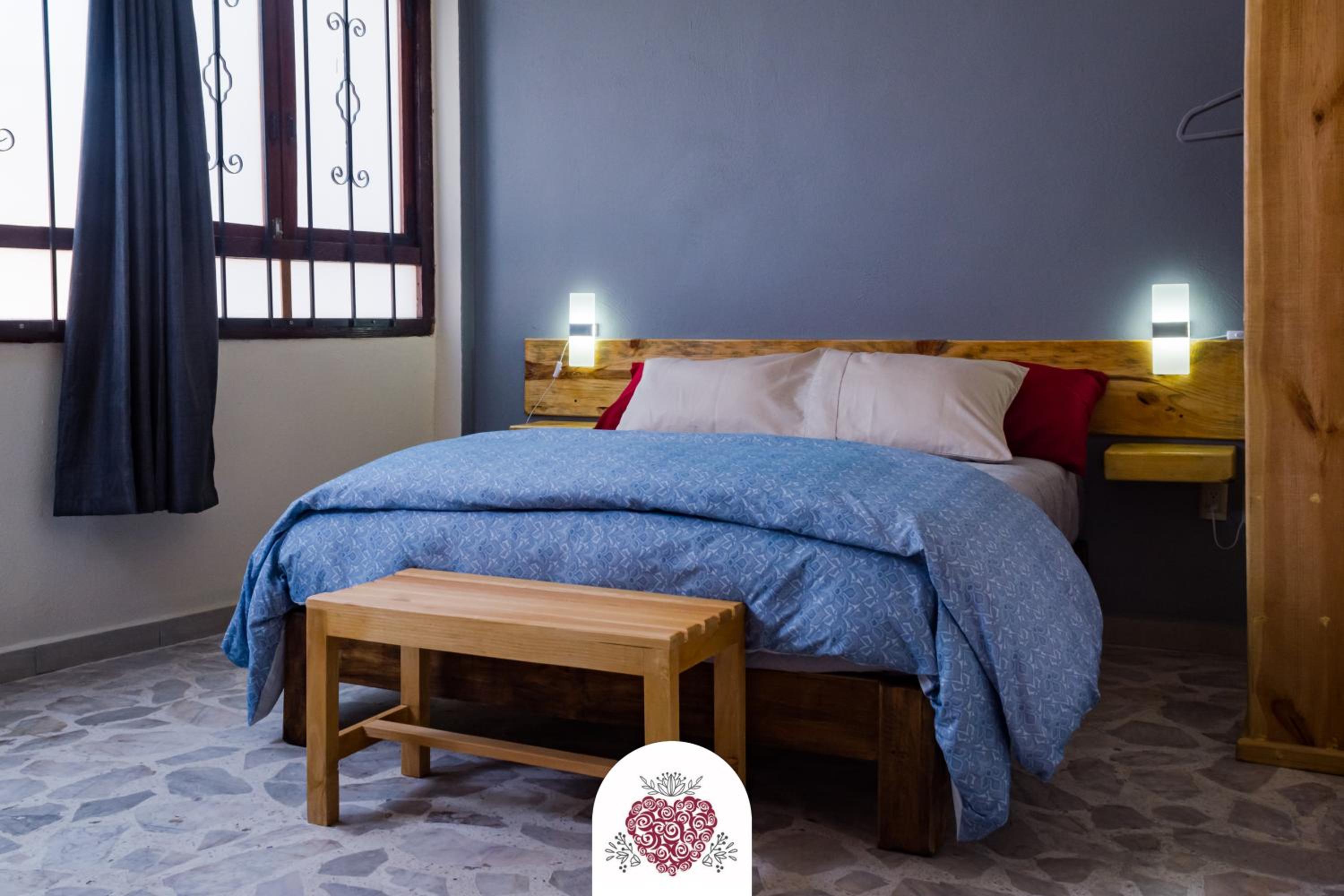 Budget Double Room - Photo 1