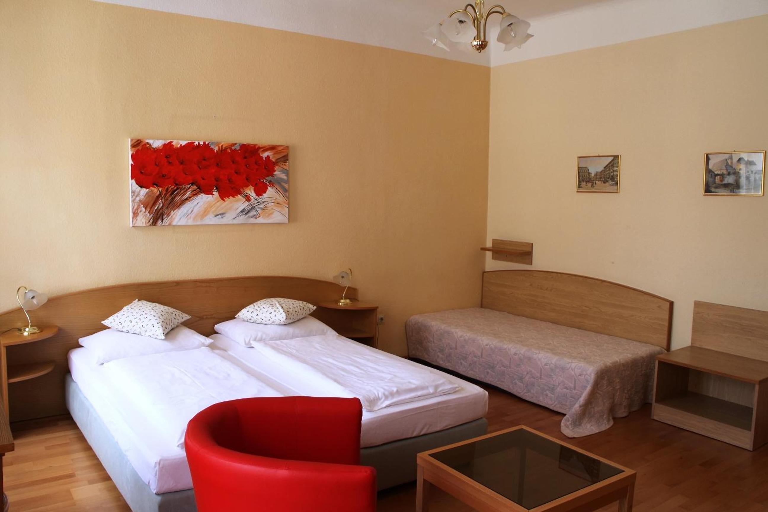 Triple Room