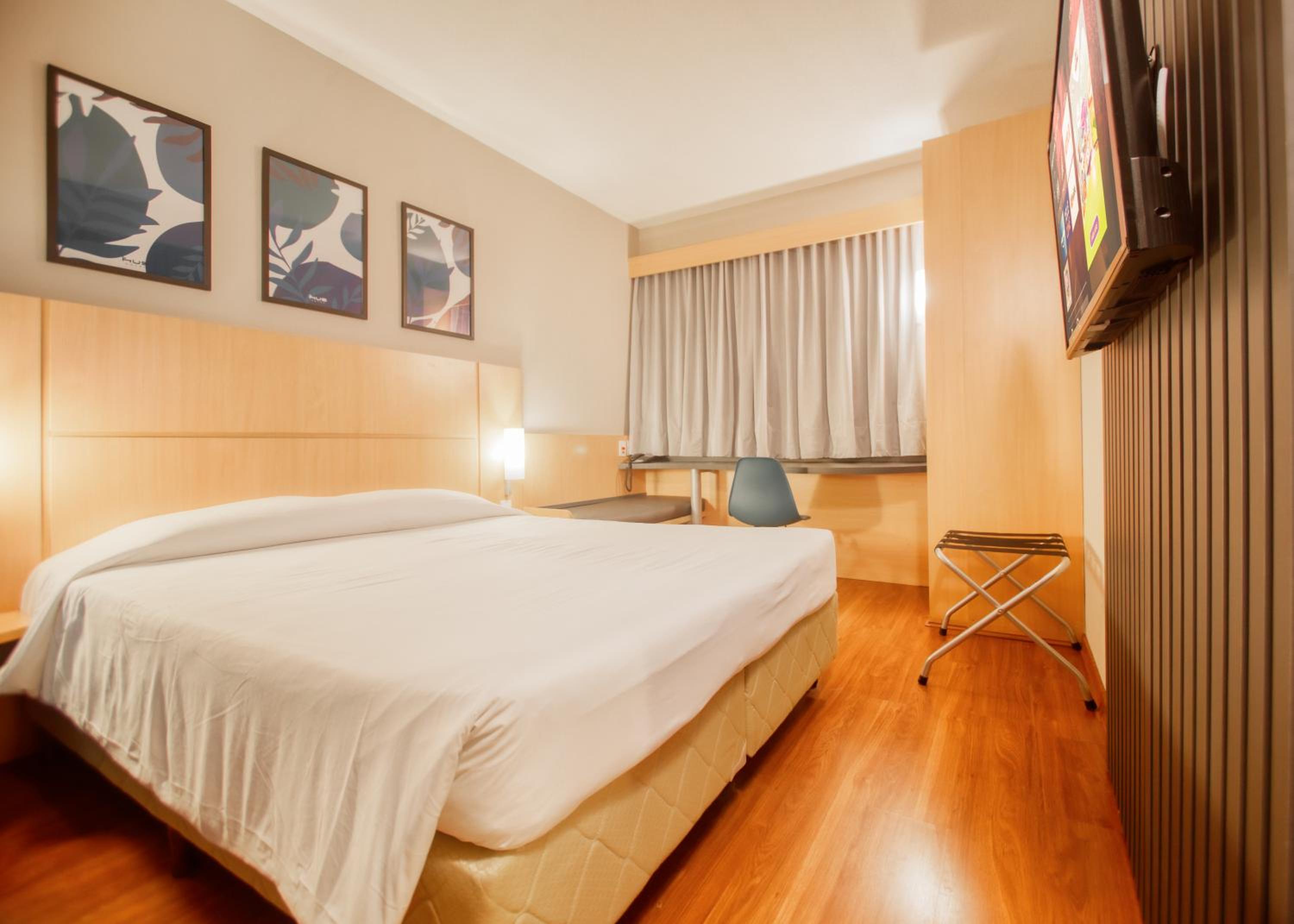 Standard Double Room - Photo 1
