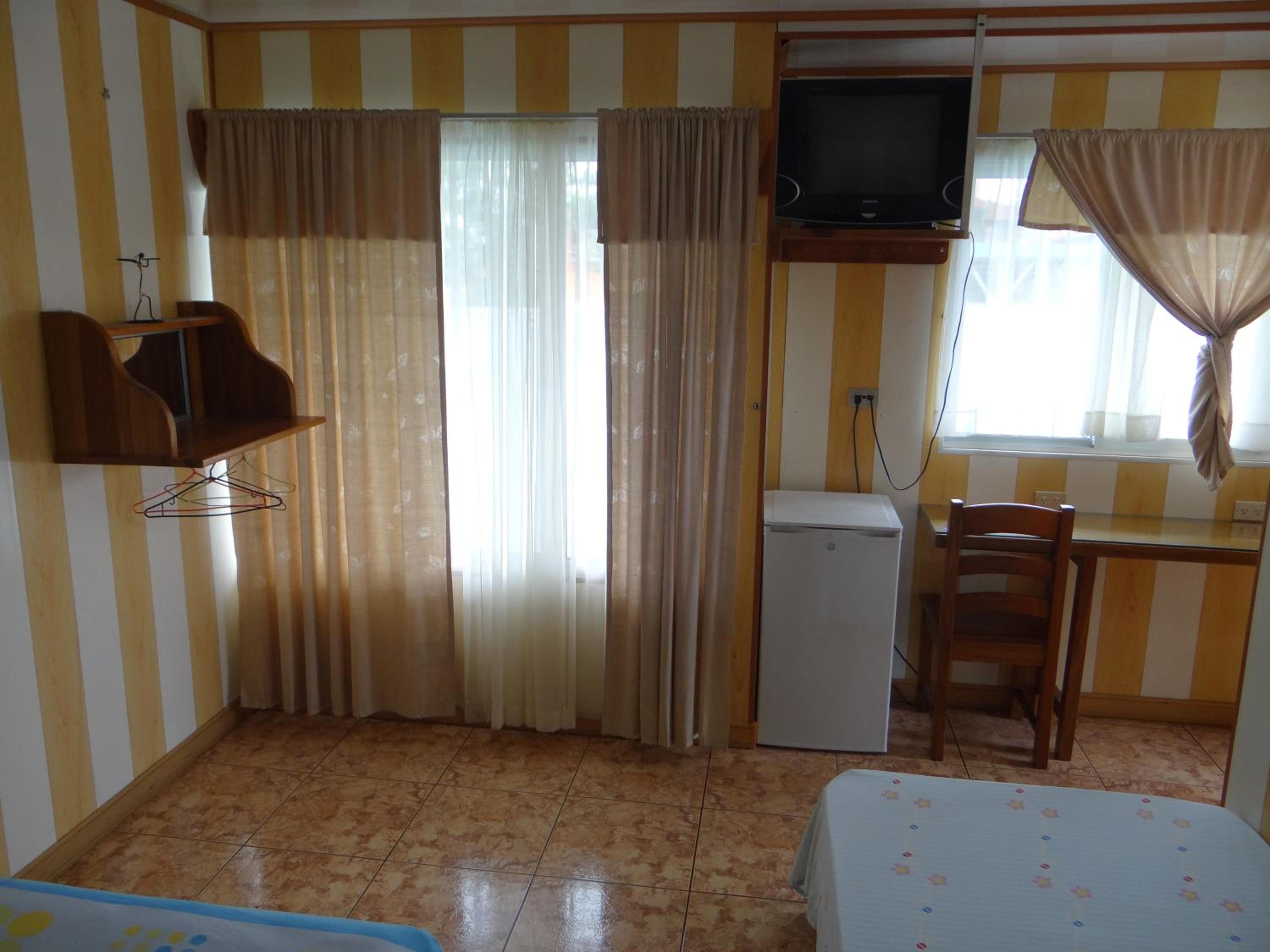 Basic Triple Room