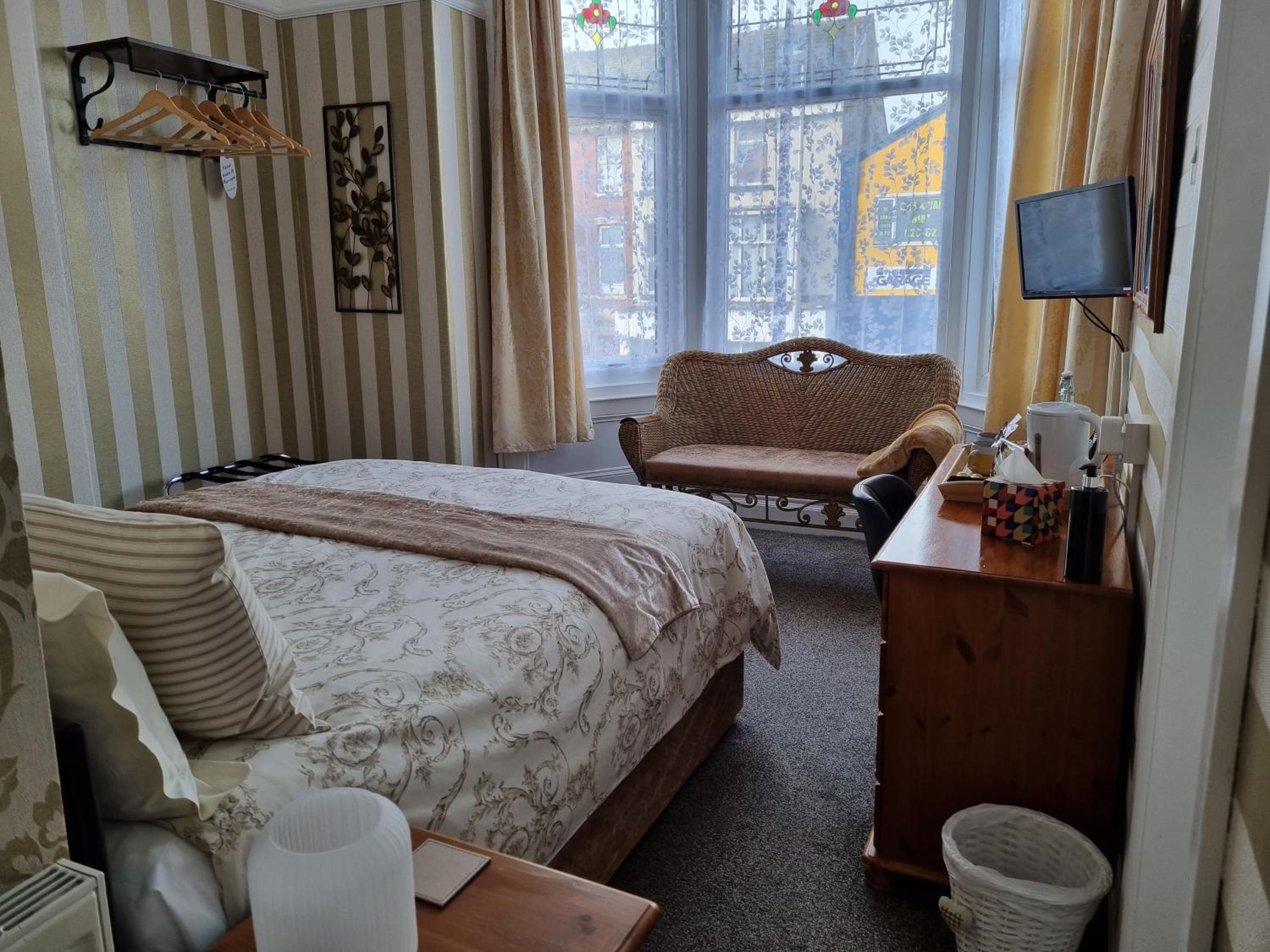 Deluxe King Room