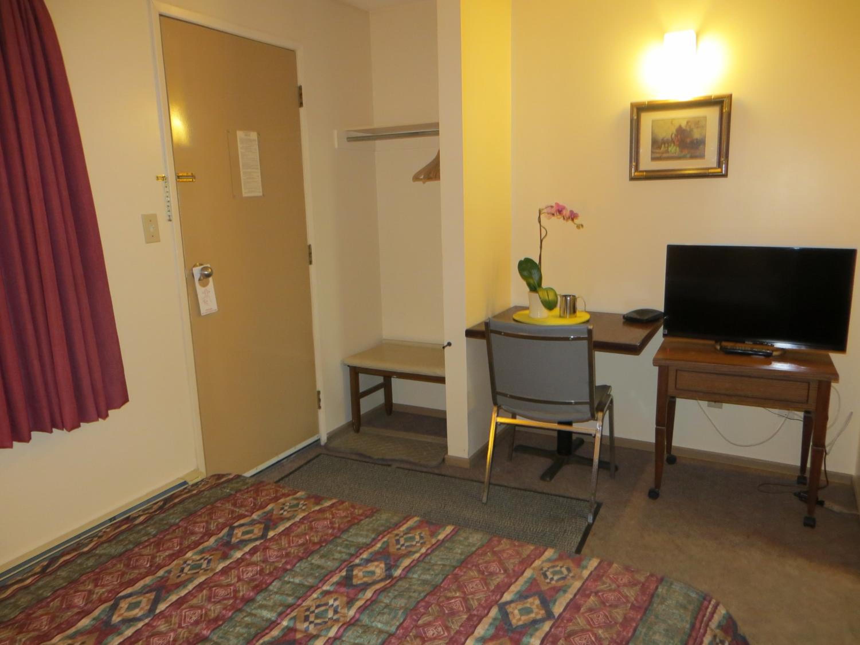Double Room with Kitchenette photo 2