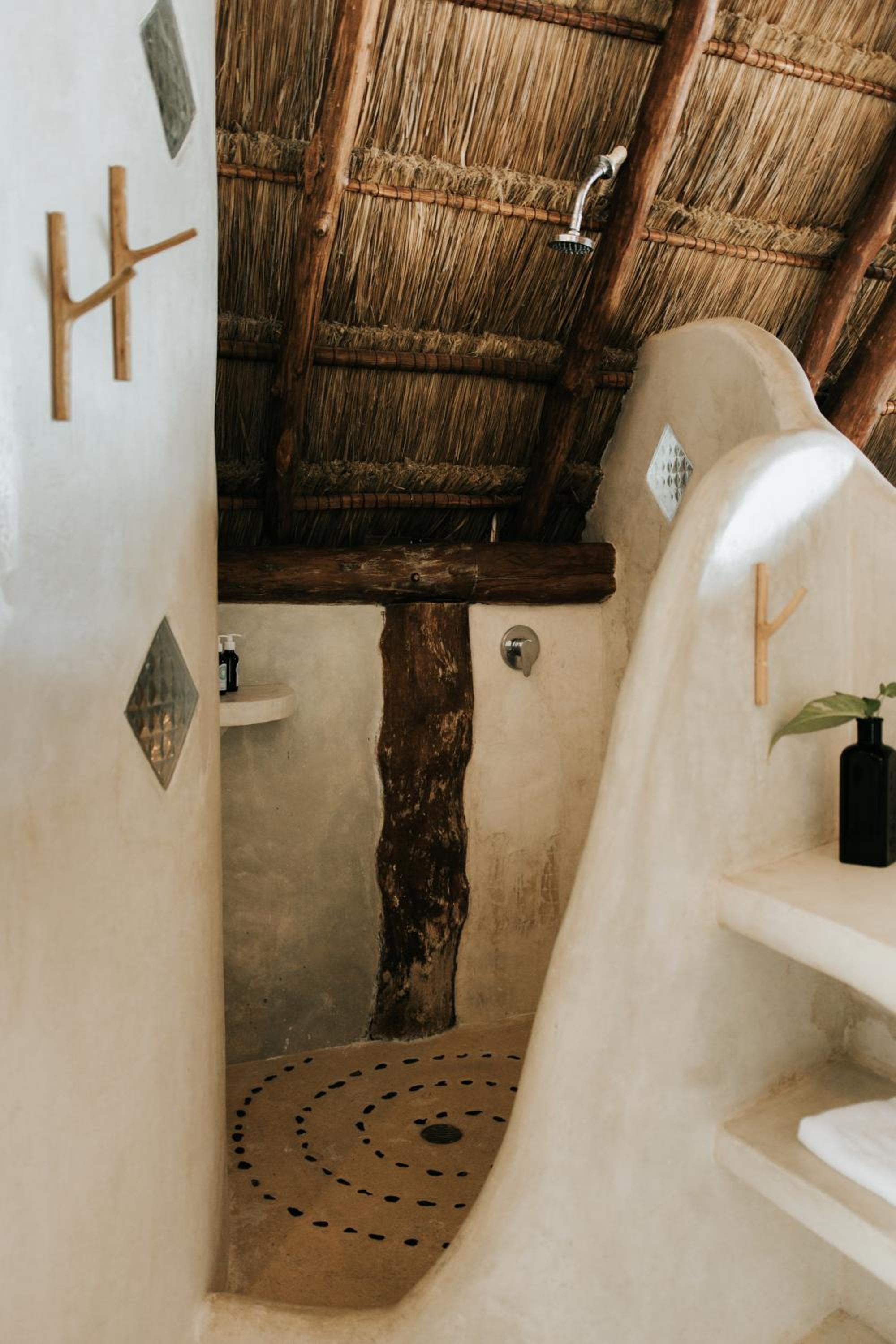 Three-Bedroom Villa - Photo 14
