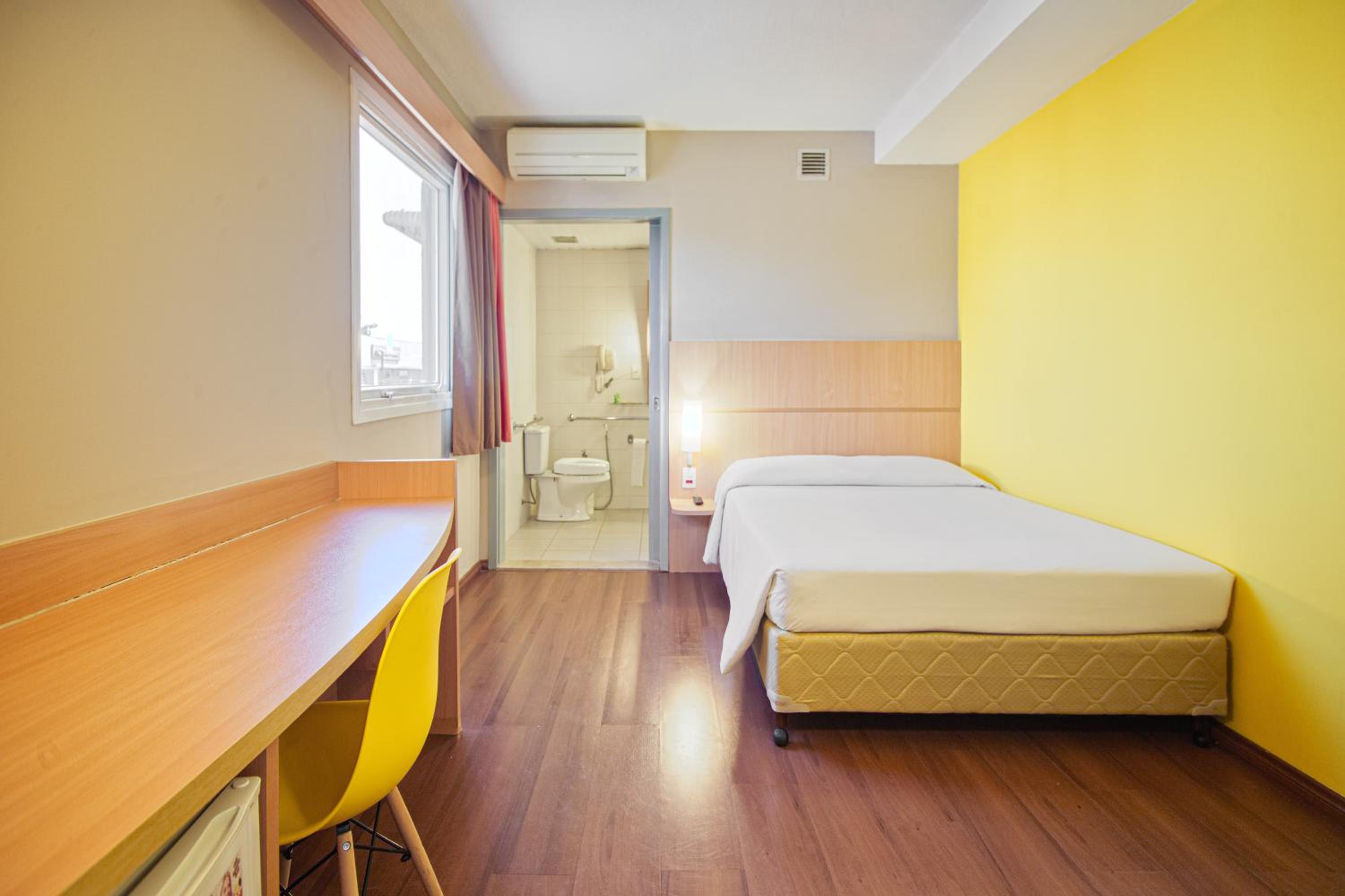Standard Double Room - Wheelchair Accessible - Photo 5