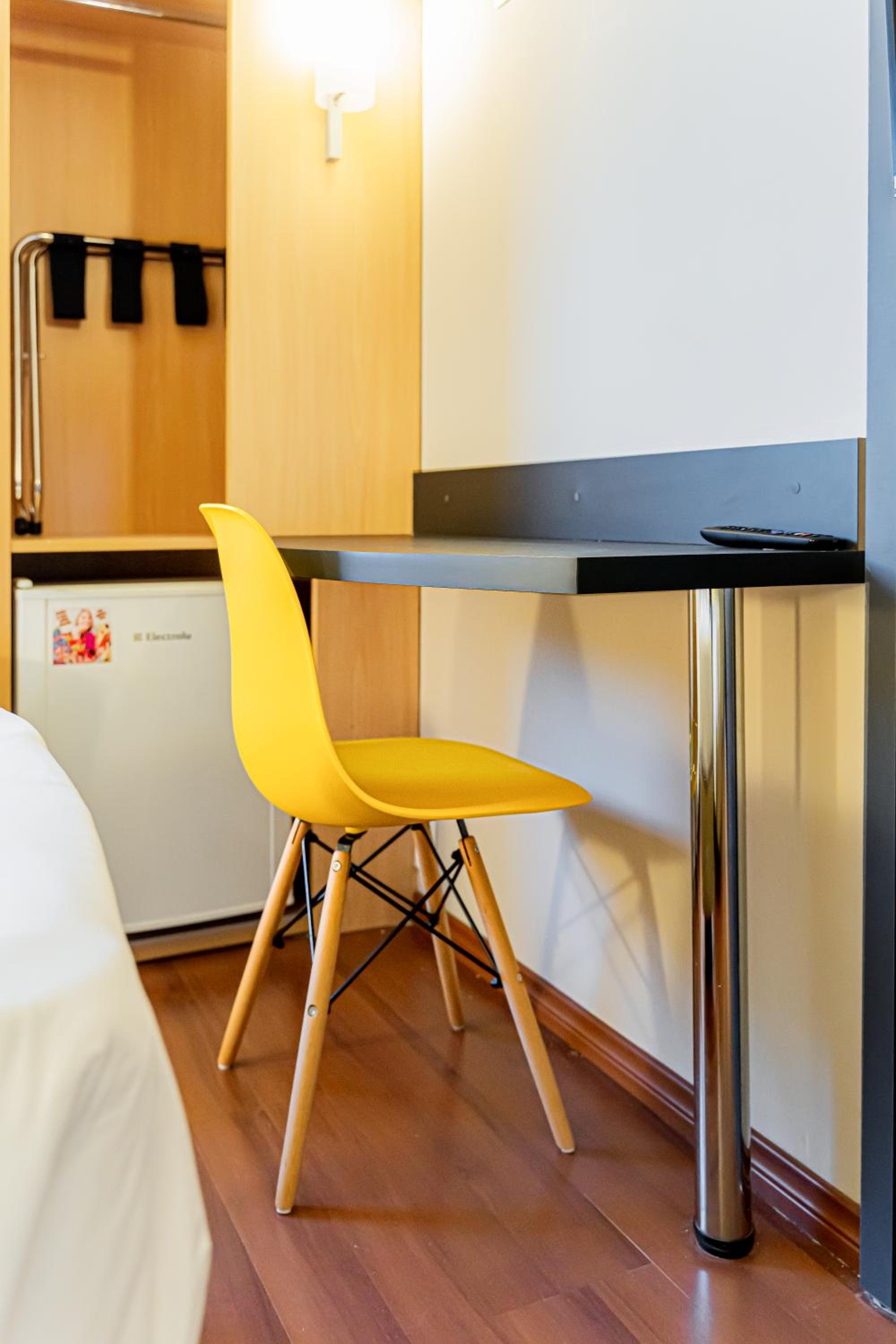 Standard Triple Room - Photo 3