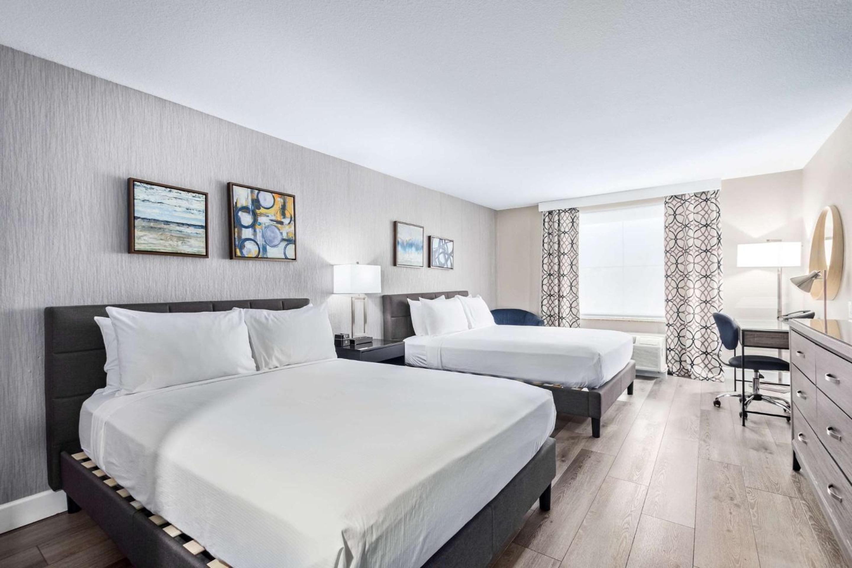 Queen Room with Two Queen Beds - Photo 1