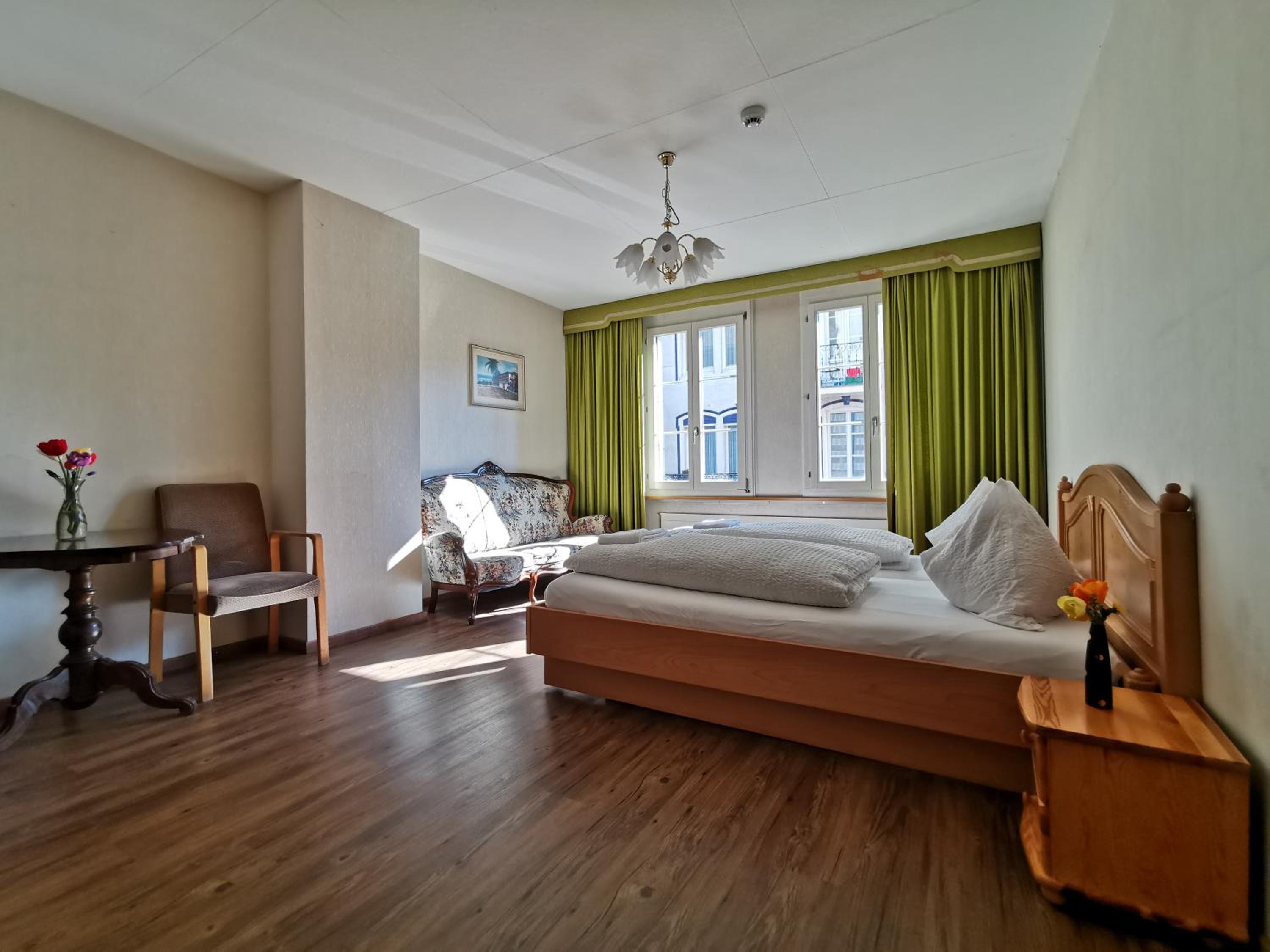 Apartment - Split Level - Photo 6