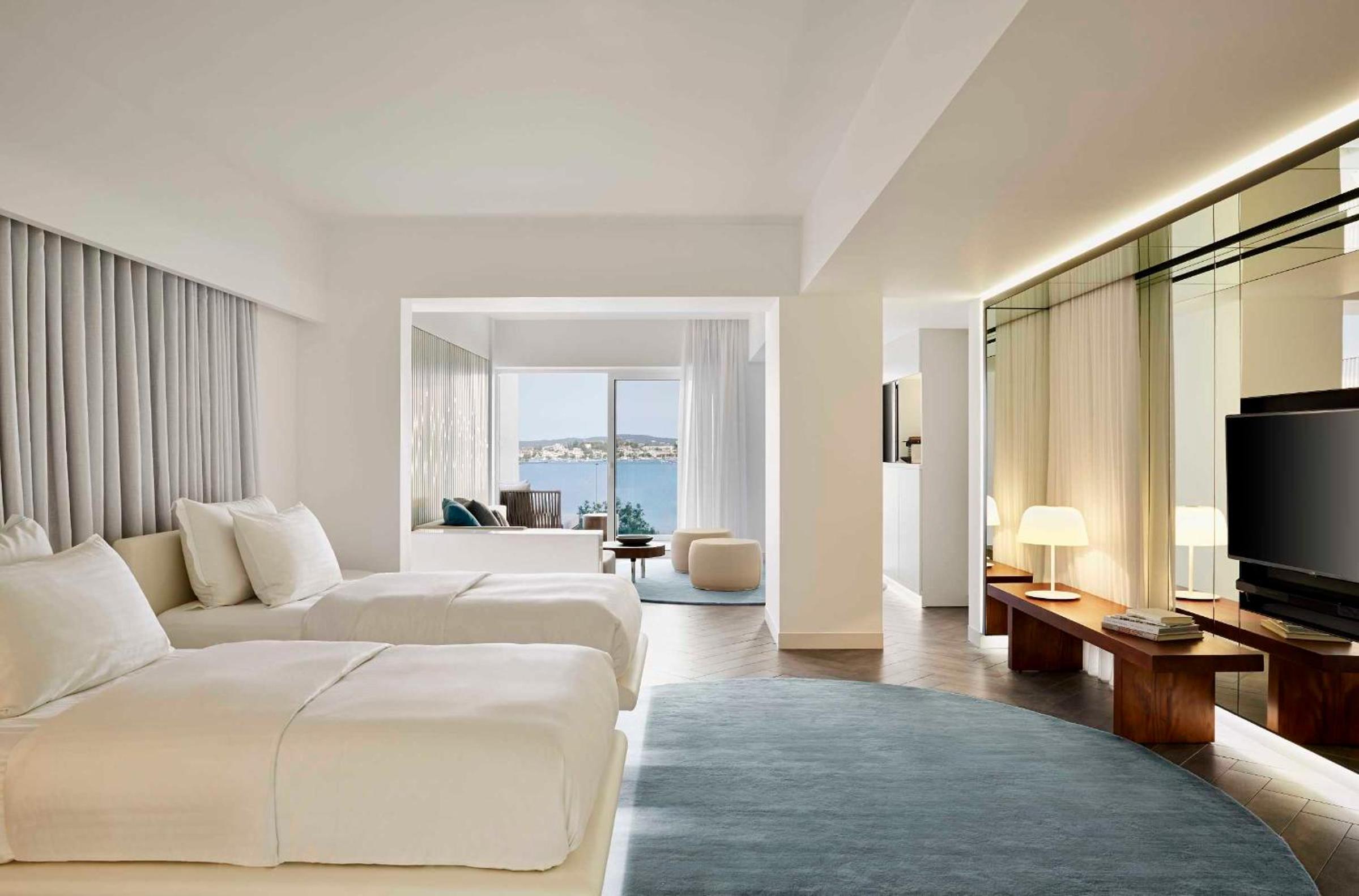 Ultra Suite with Sea View