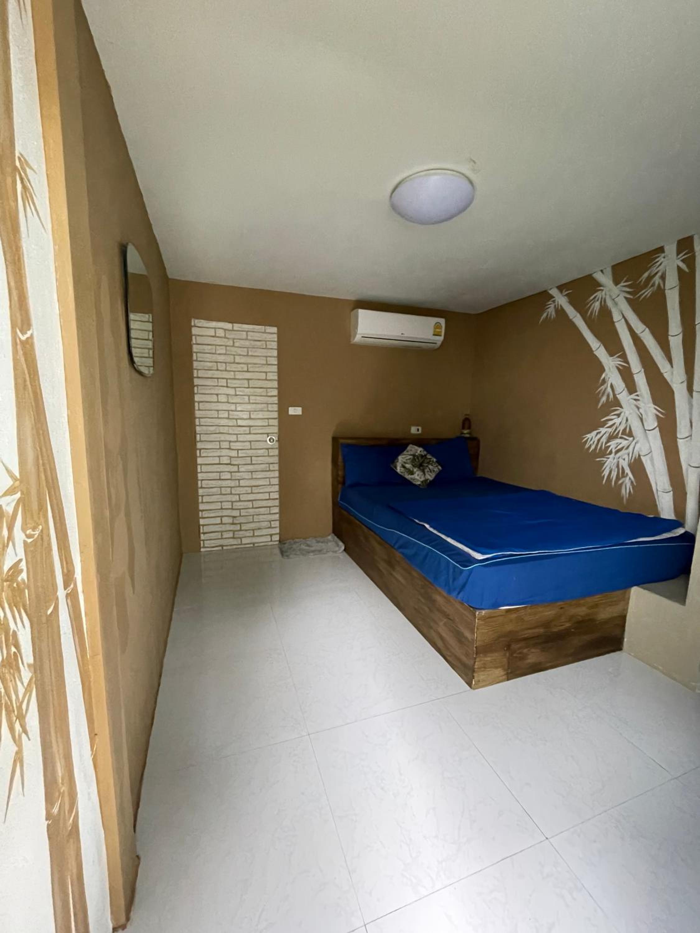 Private Double Ensuite photo 2