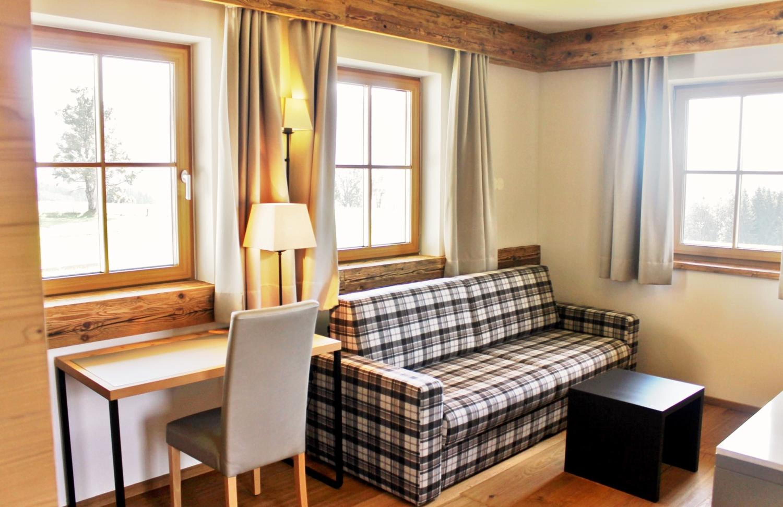 Deluxe Double or Twin Room with Mountain View - Photo 4