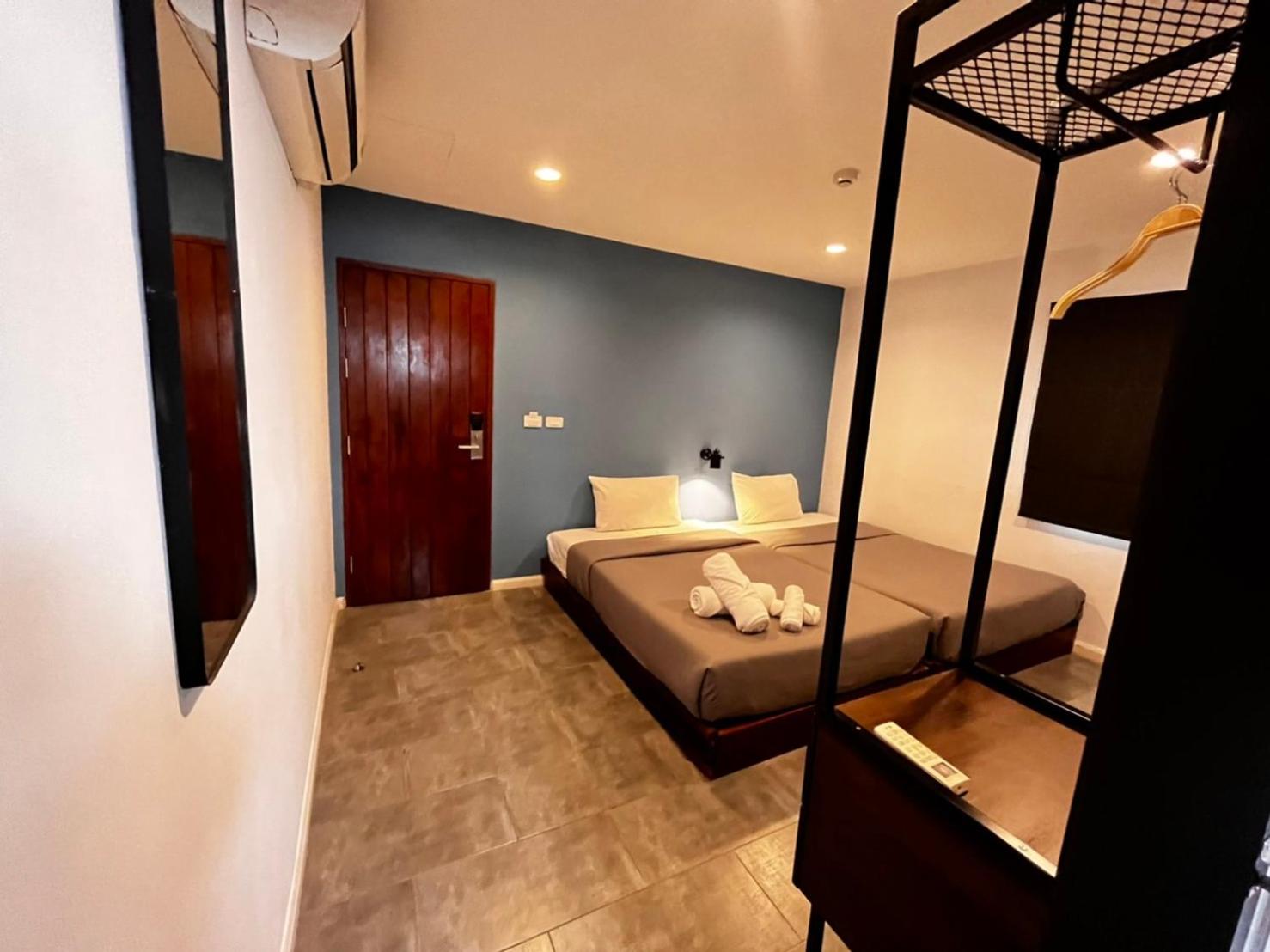 Deluxe Twin Room - Photo 1