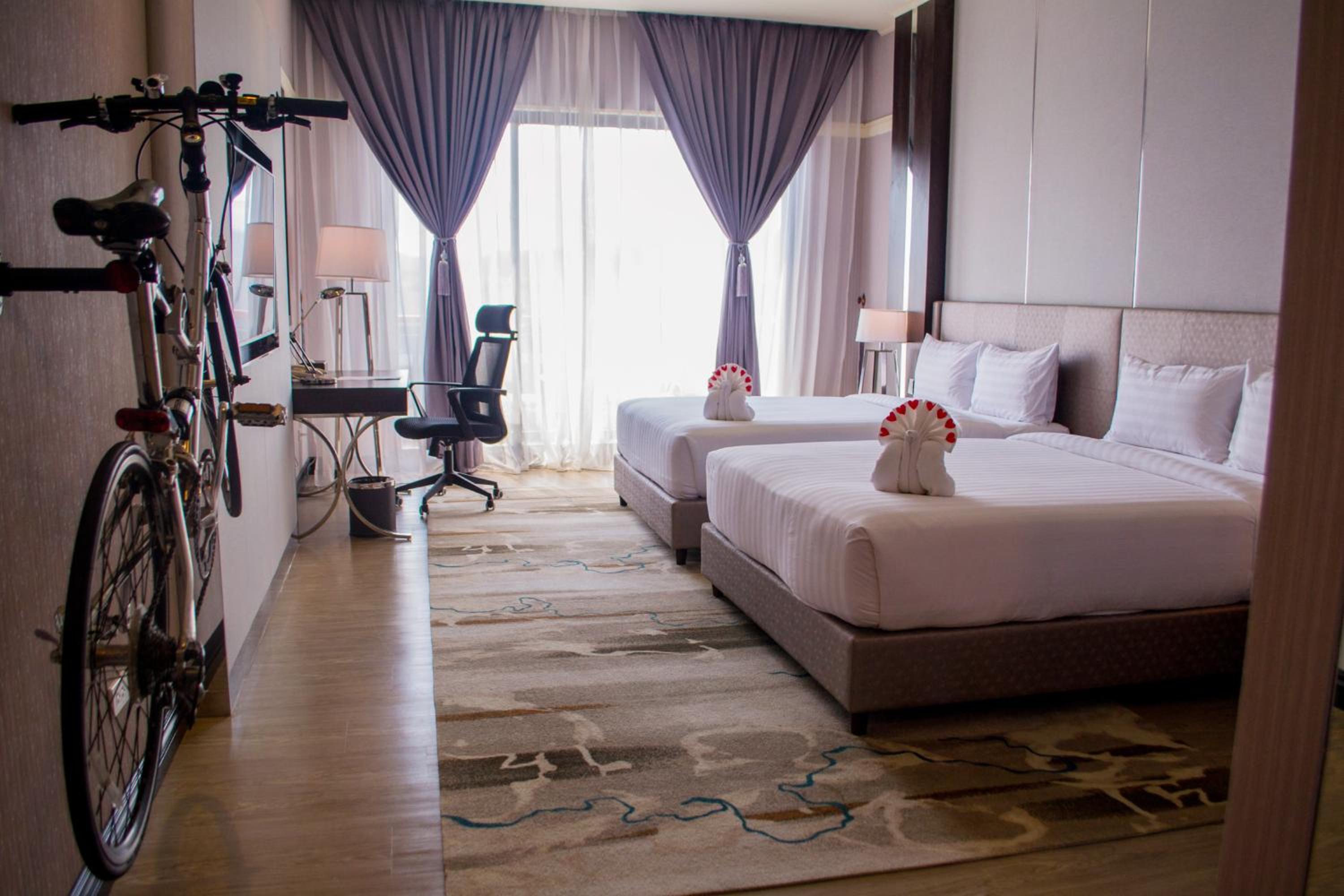 Deluxe Twin Room - Photo 1
