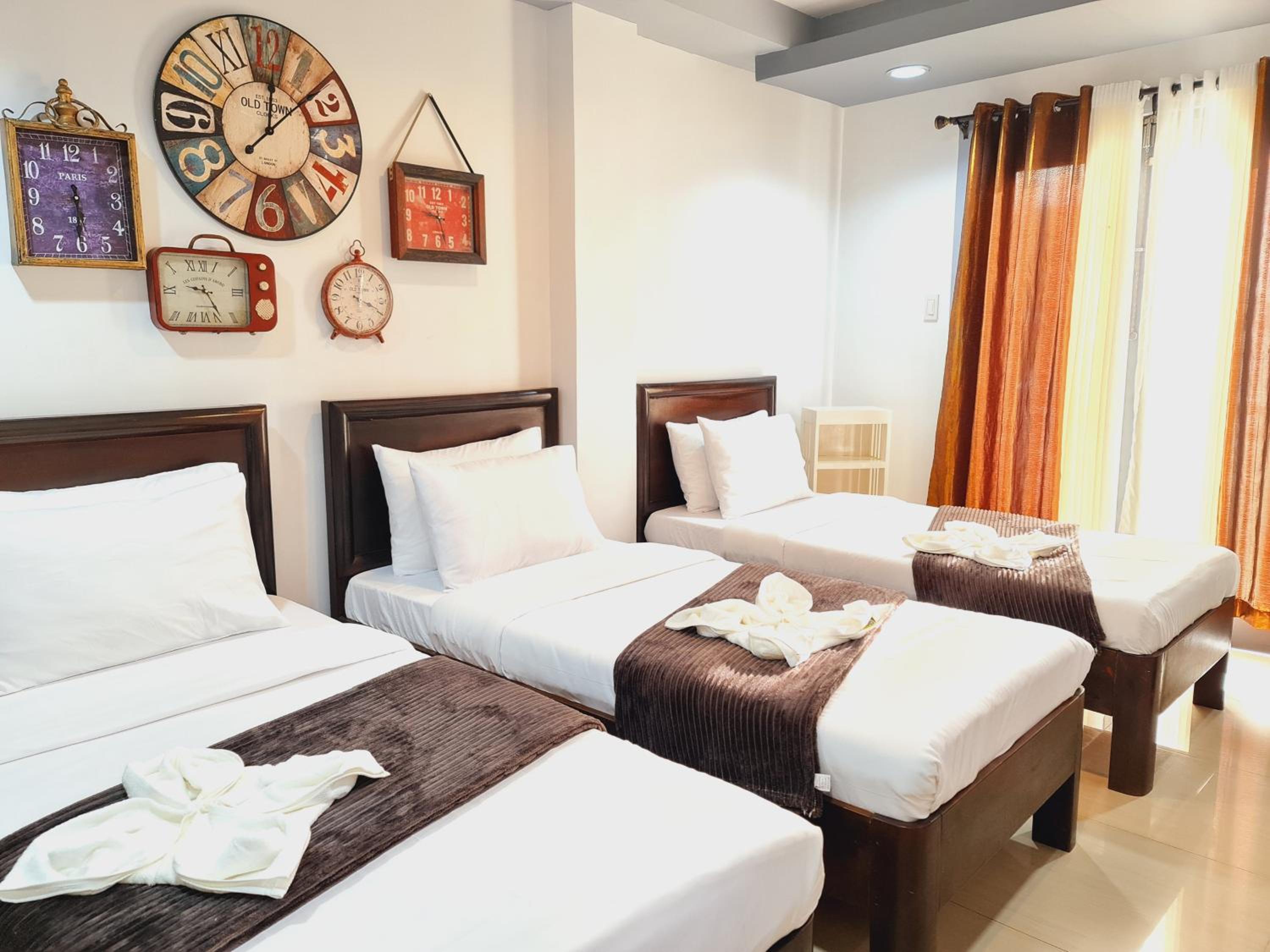 Superior Triple Room - Photo 1