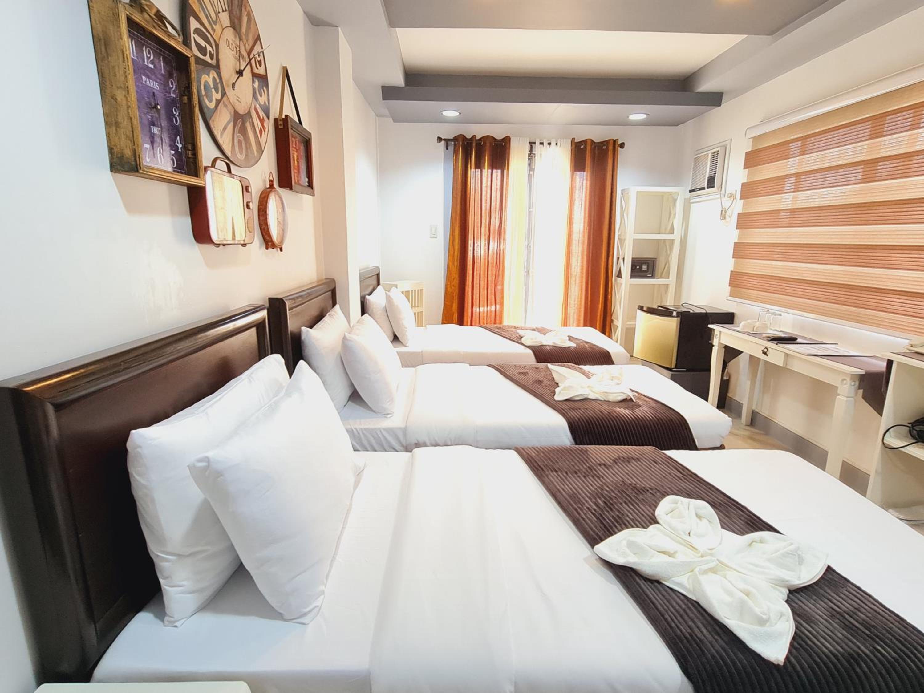 Superior Triple Room - Photo 2