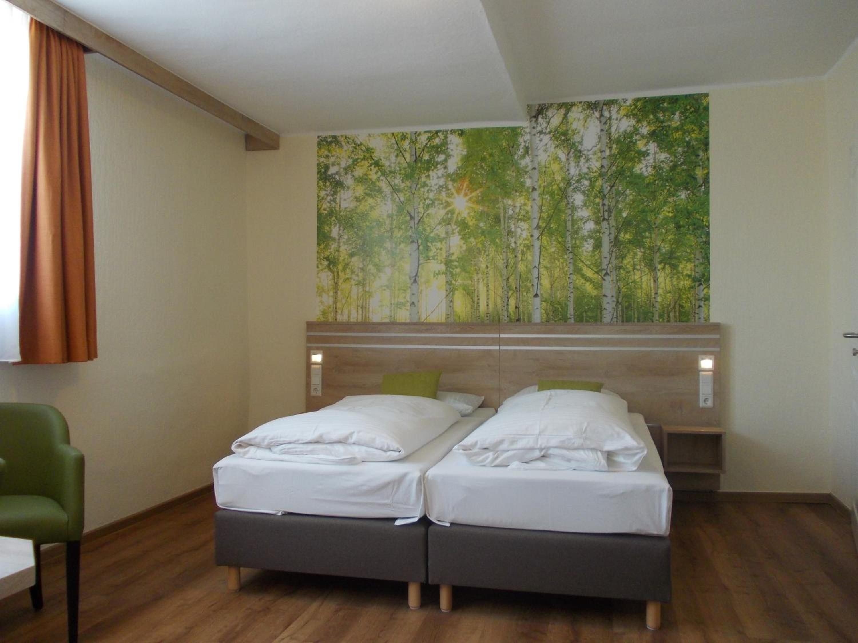 Standard Double Room - Photo 3