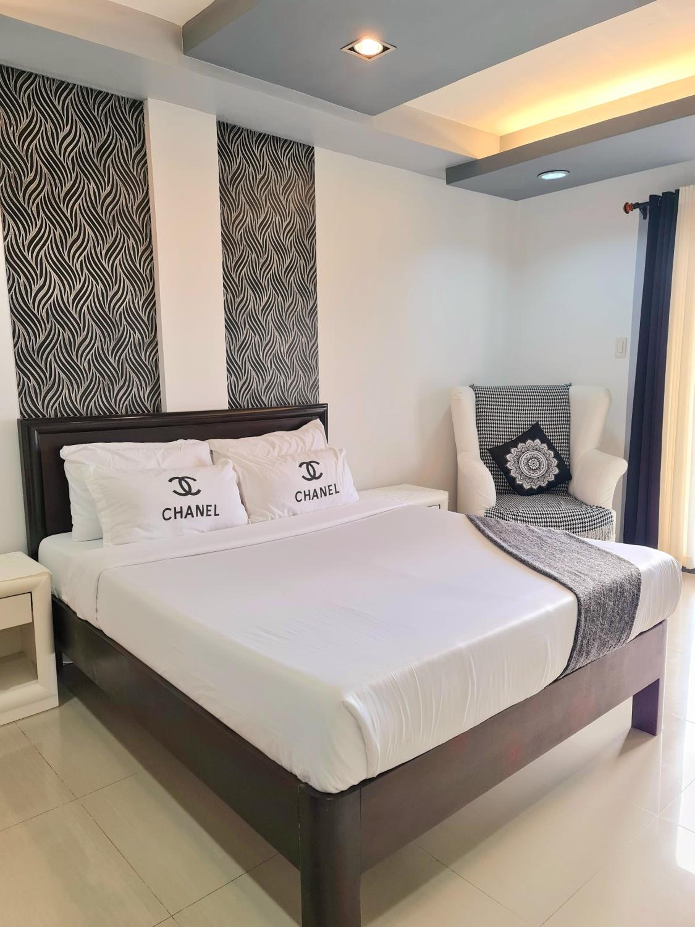Executive Suite with Sea View - Photo 1