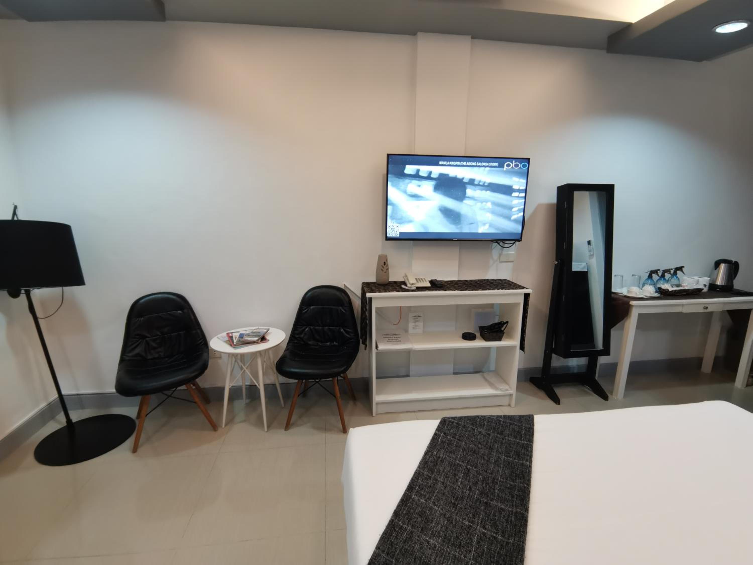 Executive Suite with Sea View - Photo 12