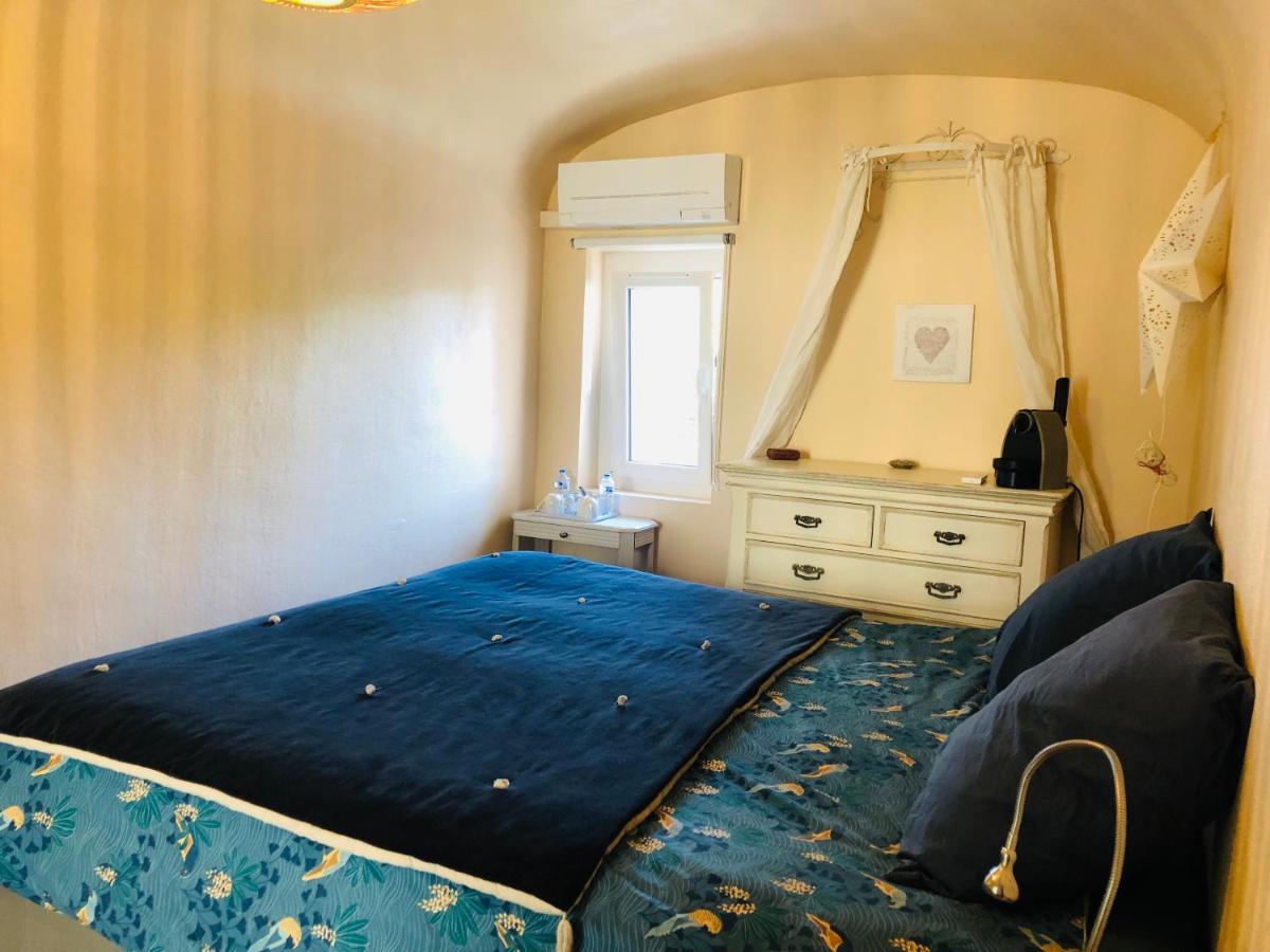 Standard King Room photo 2