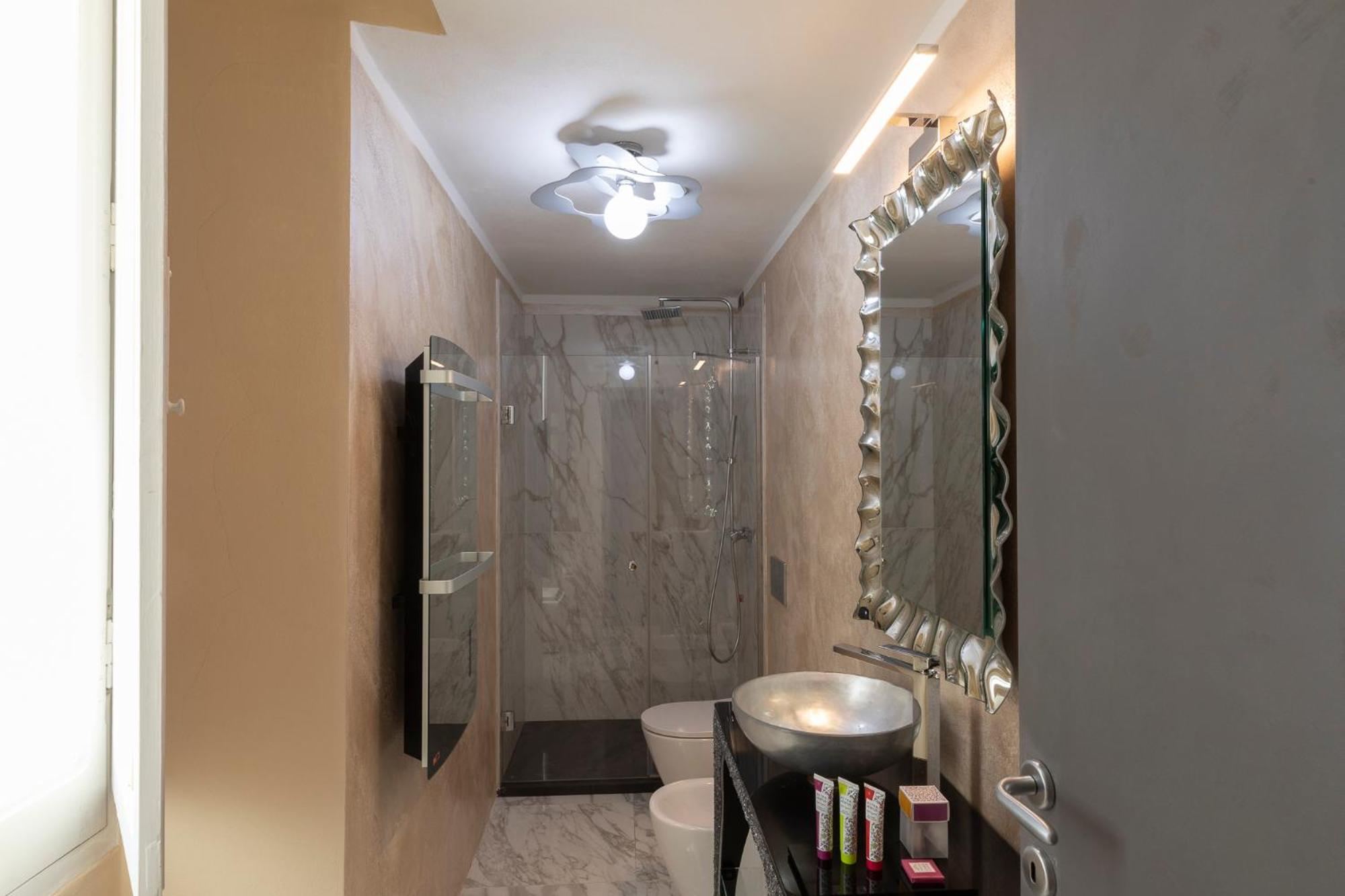 Double or Twin Room - Photo 2