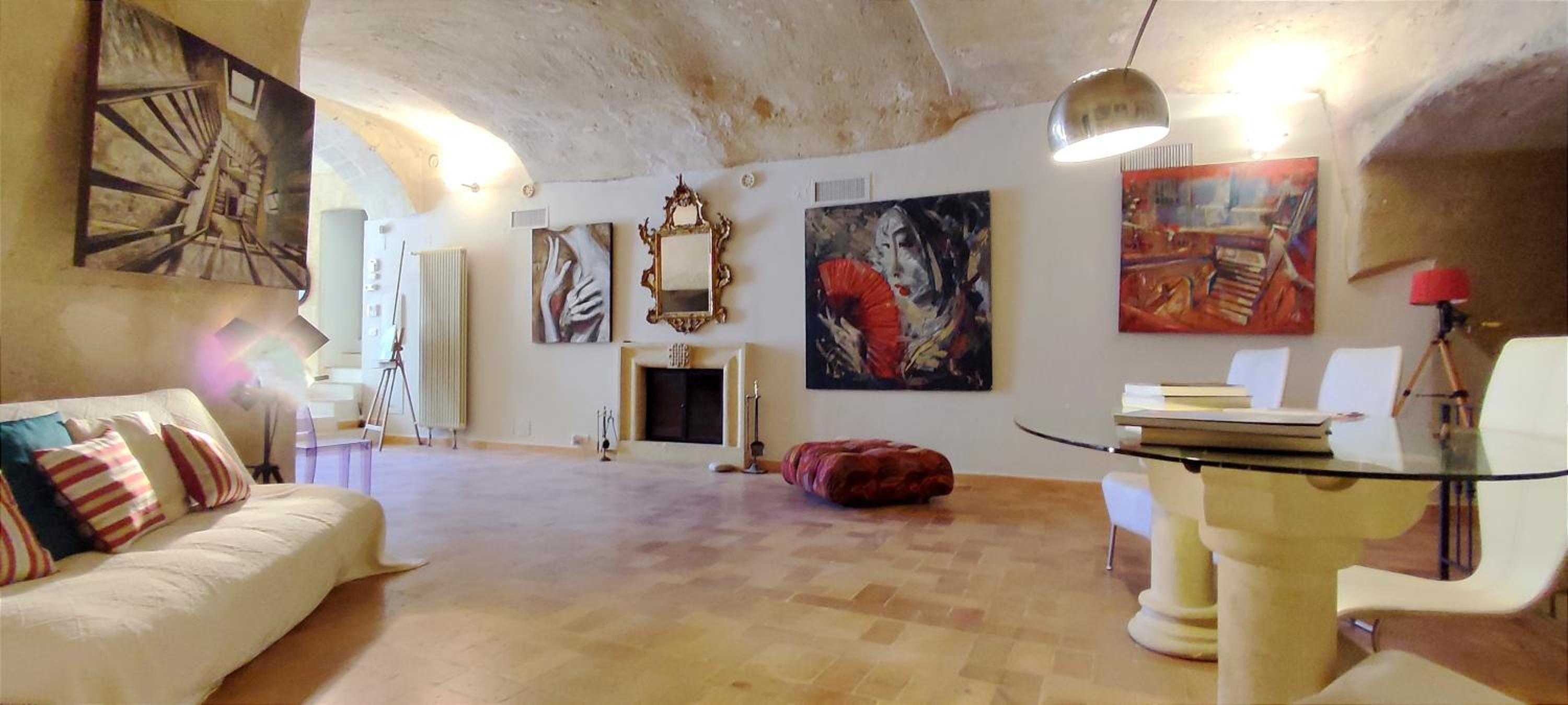 Superior King Room - Photo 46