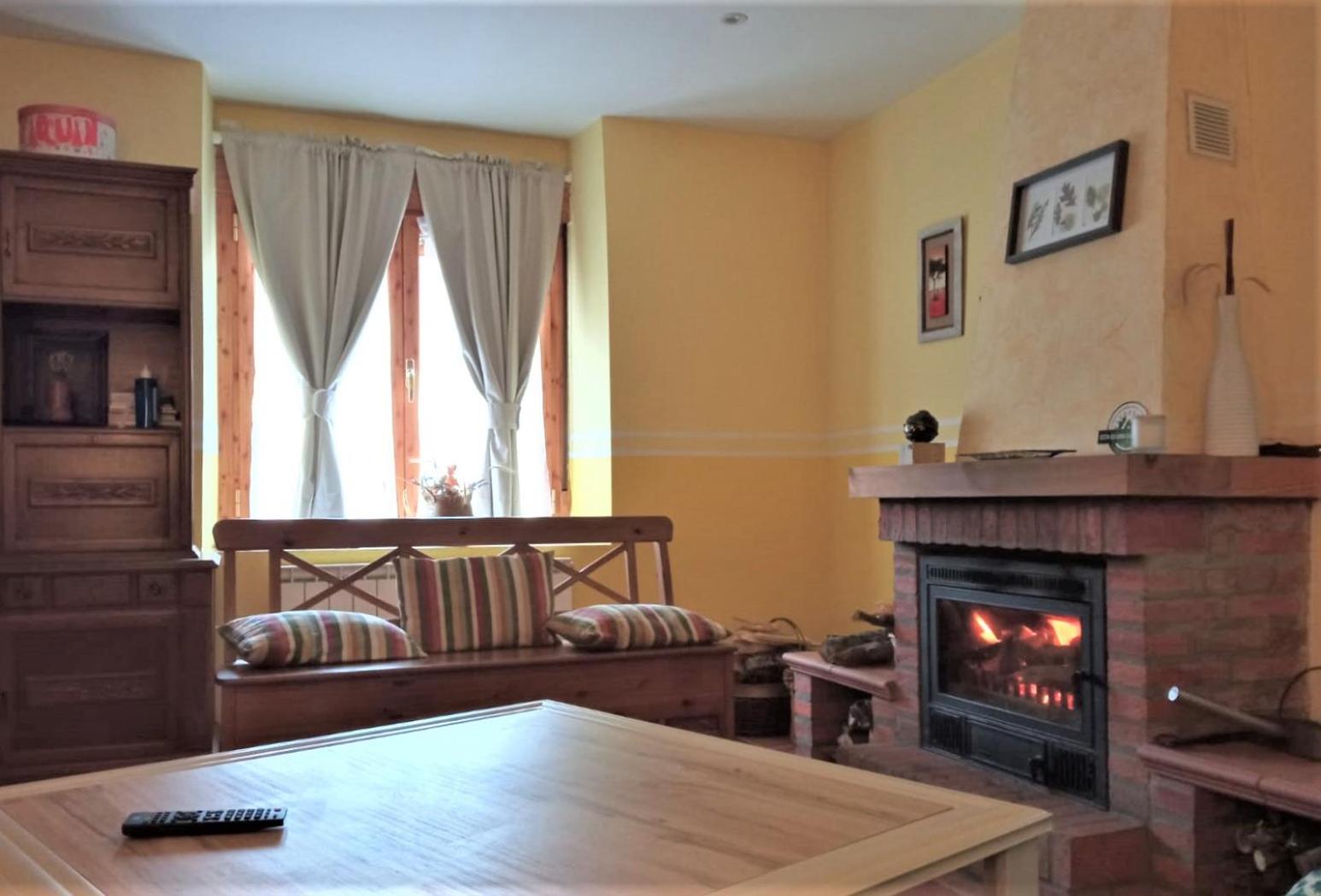 Four-Bedroom House - Photo 18