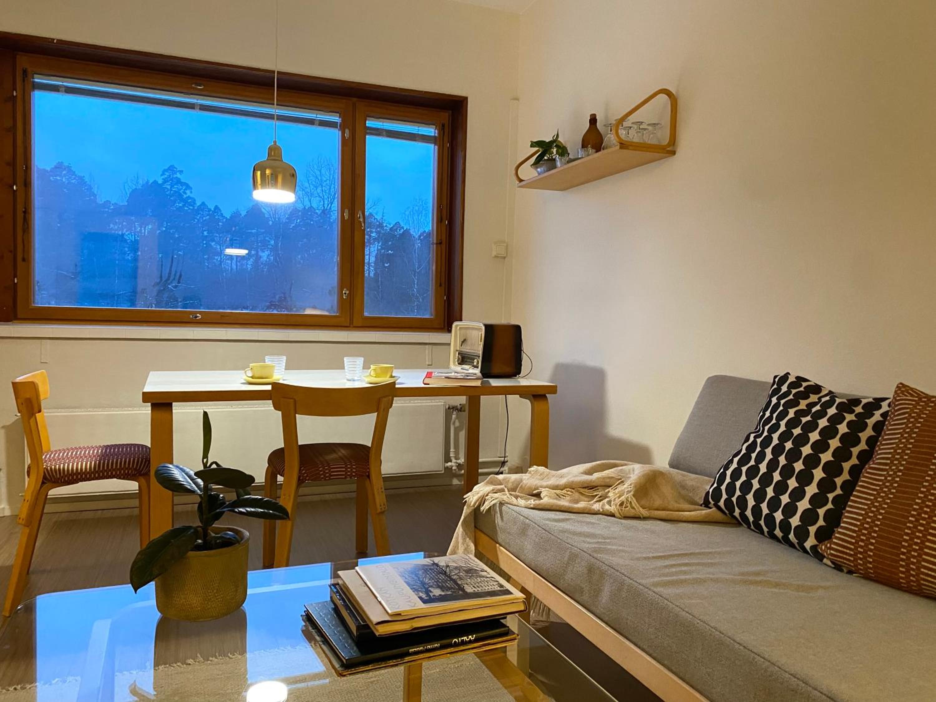 One-Bedroom Apartment photo 1