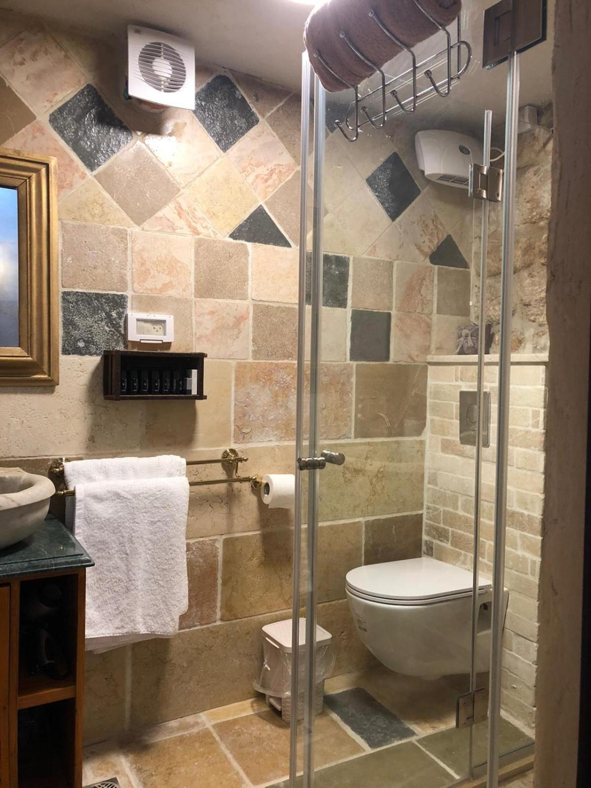 Deluxe Queen Room photo 1