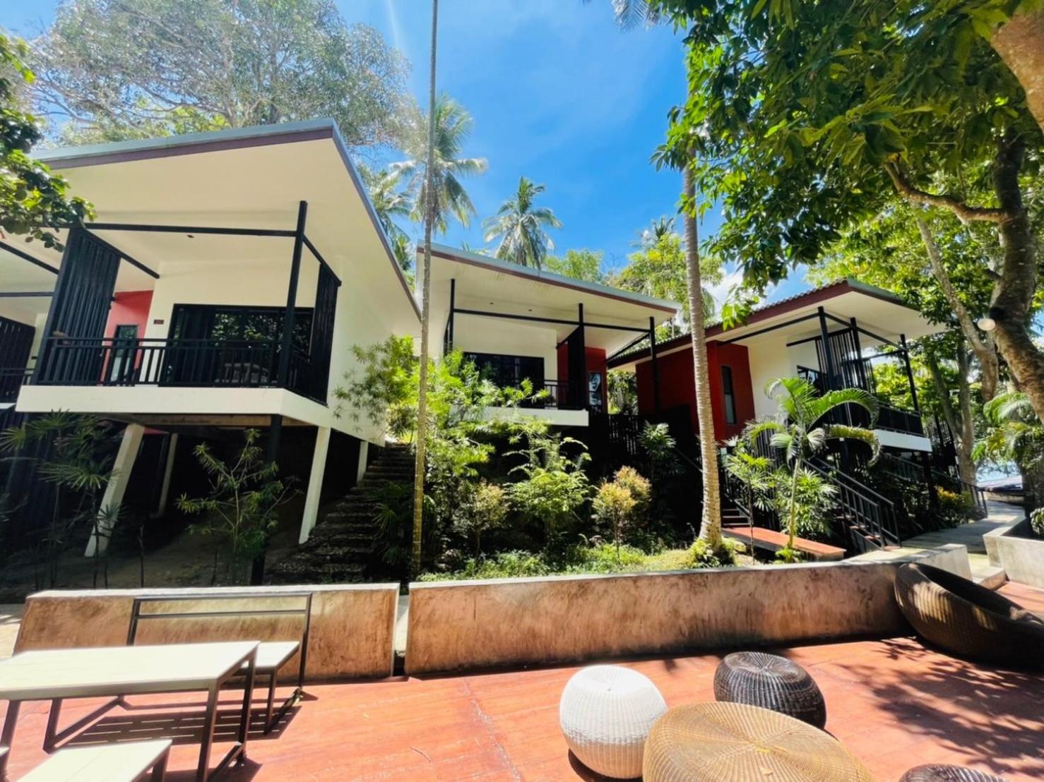 Superior Villa photo 2