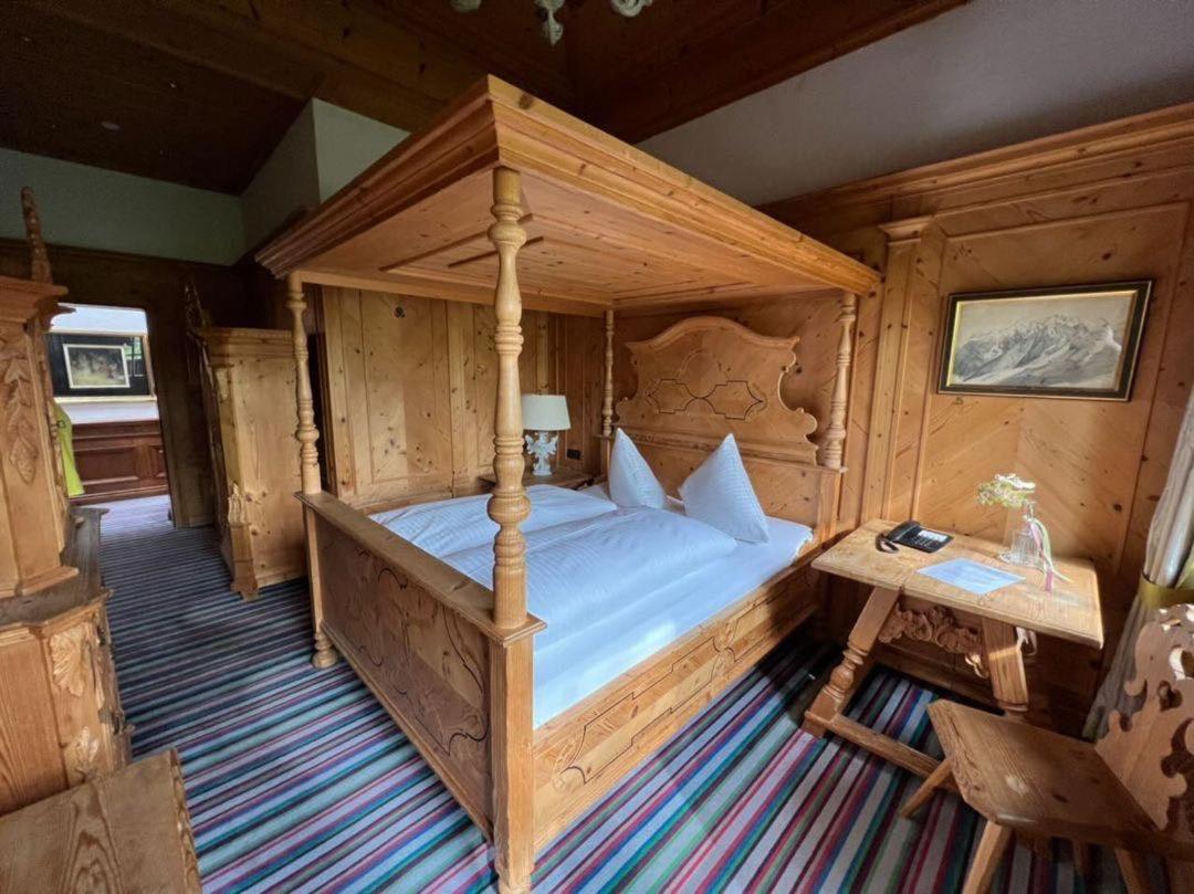 Double Room with Private Bathroom photo 2