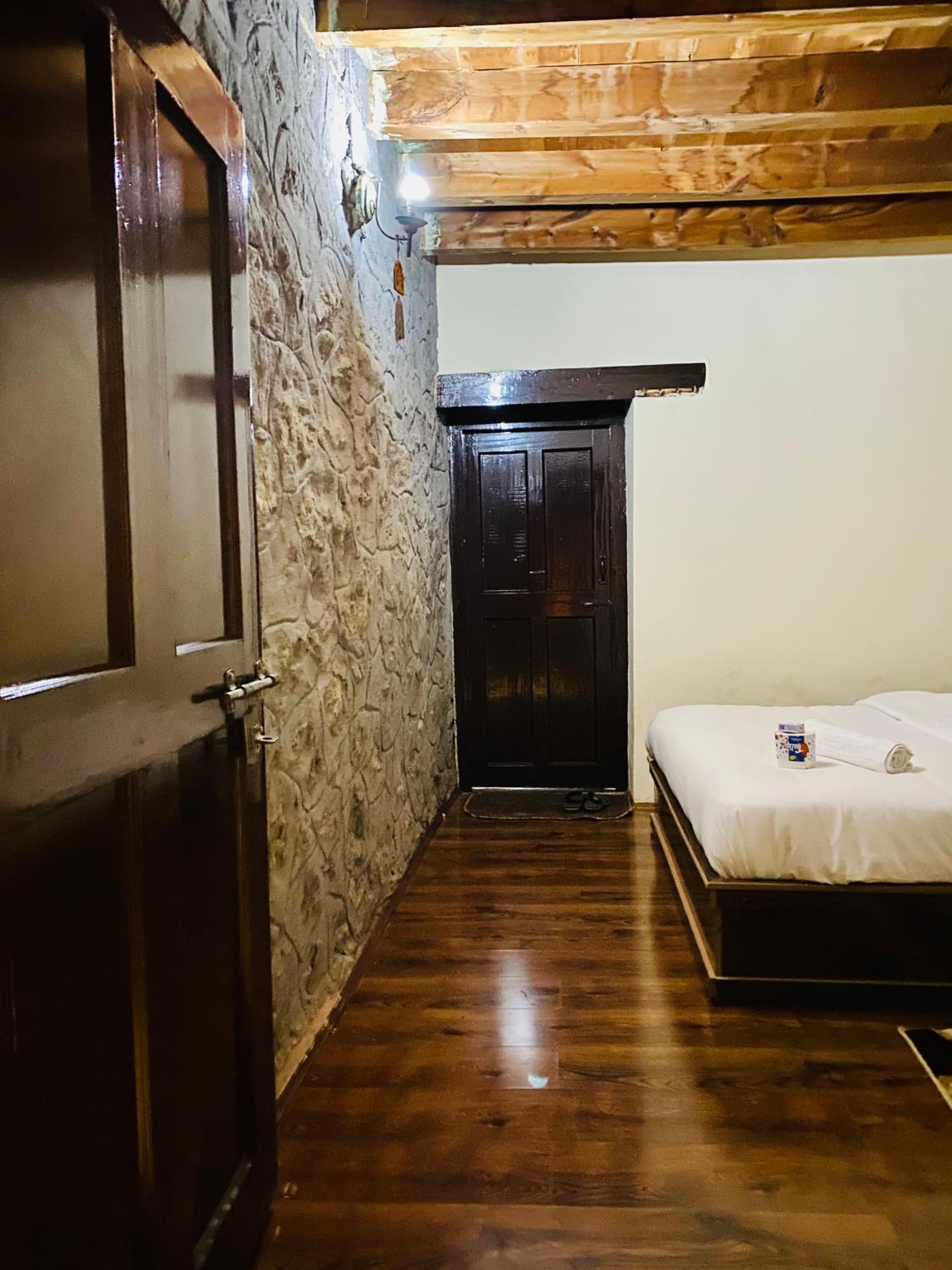 Deluxe Queen Room photo 2