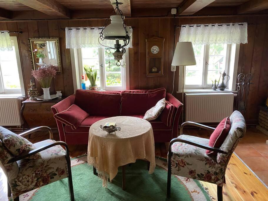 One-Bedroom House - Photo 1