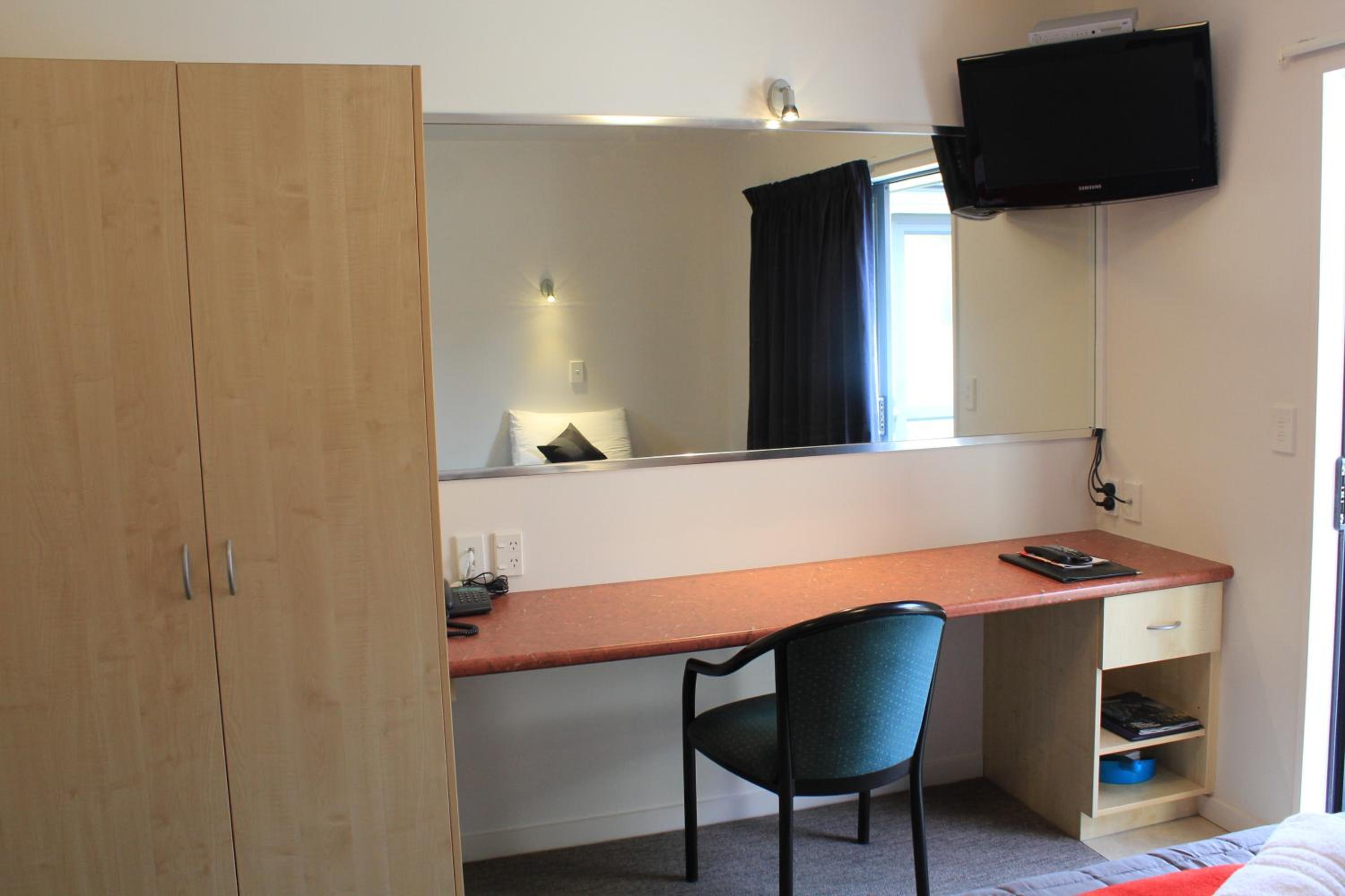 Superior Triple Room - Photo 7