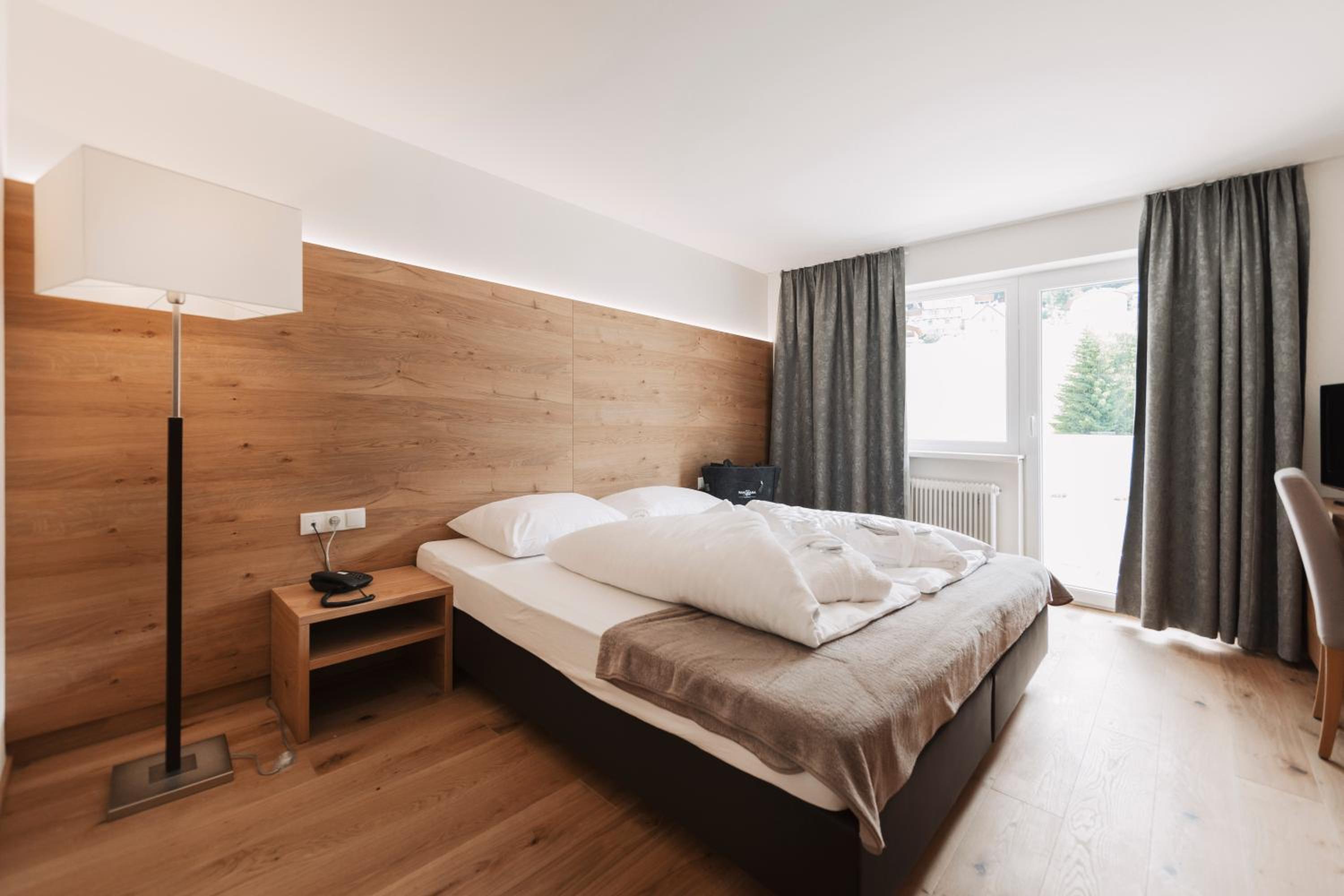 Two-Bedroom Apartment with Balcony