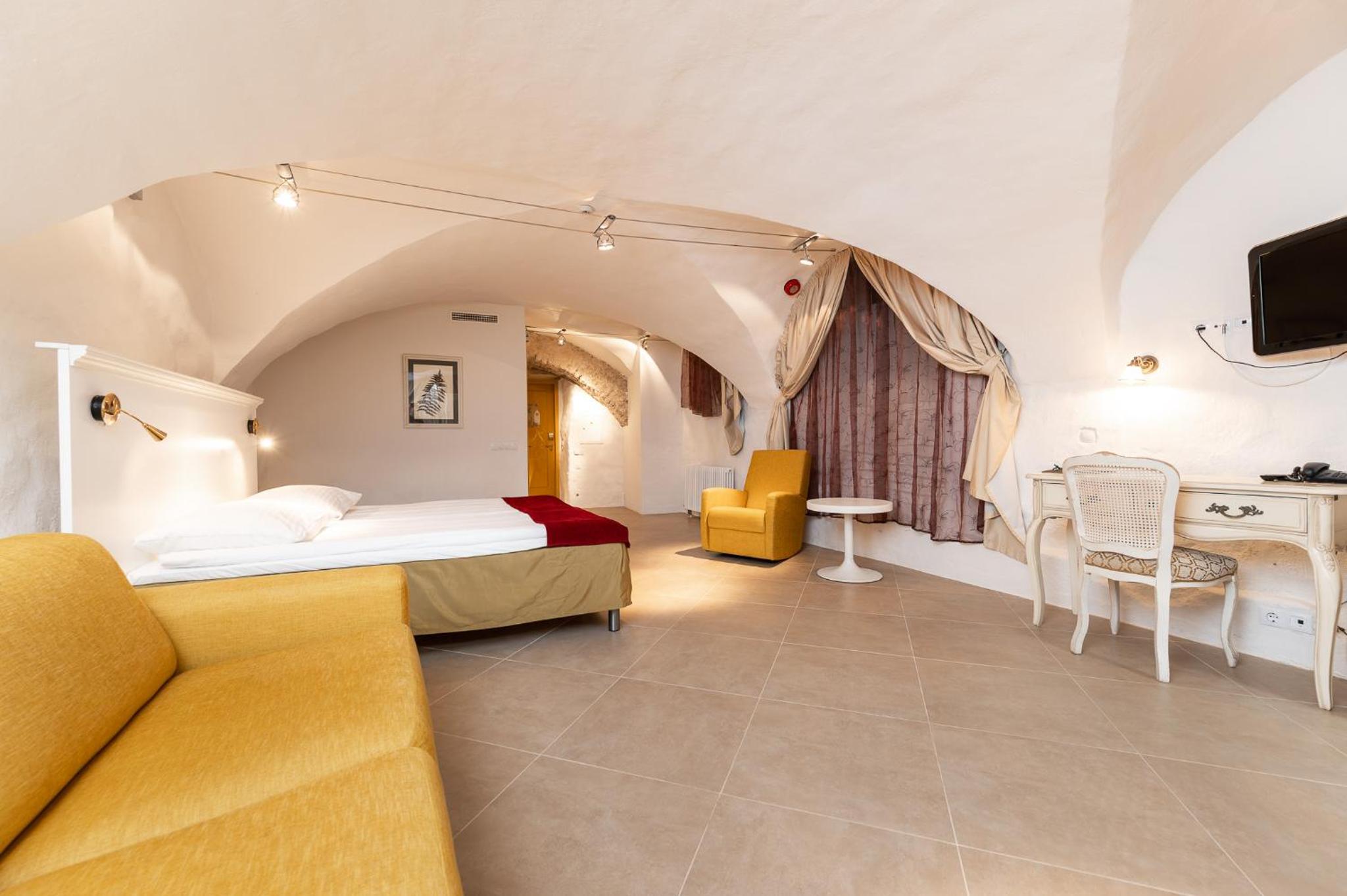 Superior Double or Twin Room with Free Parking - Photo 3