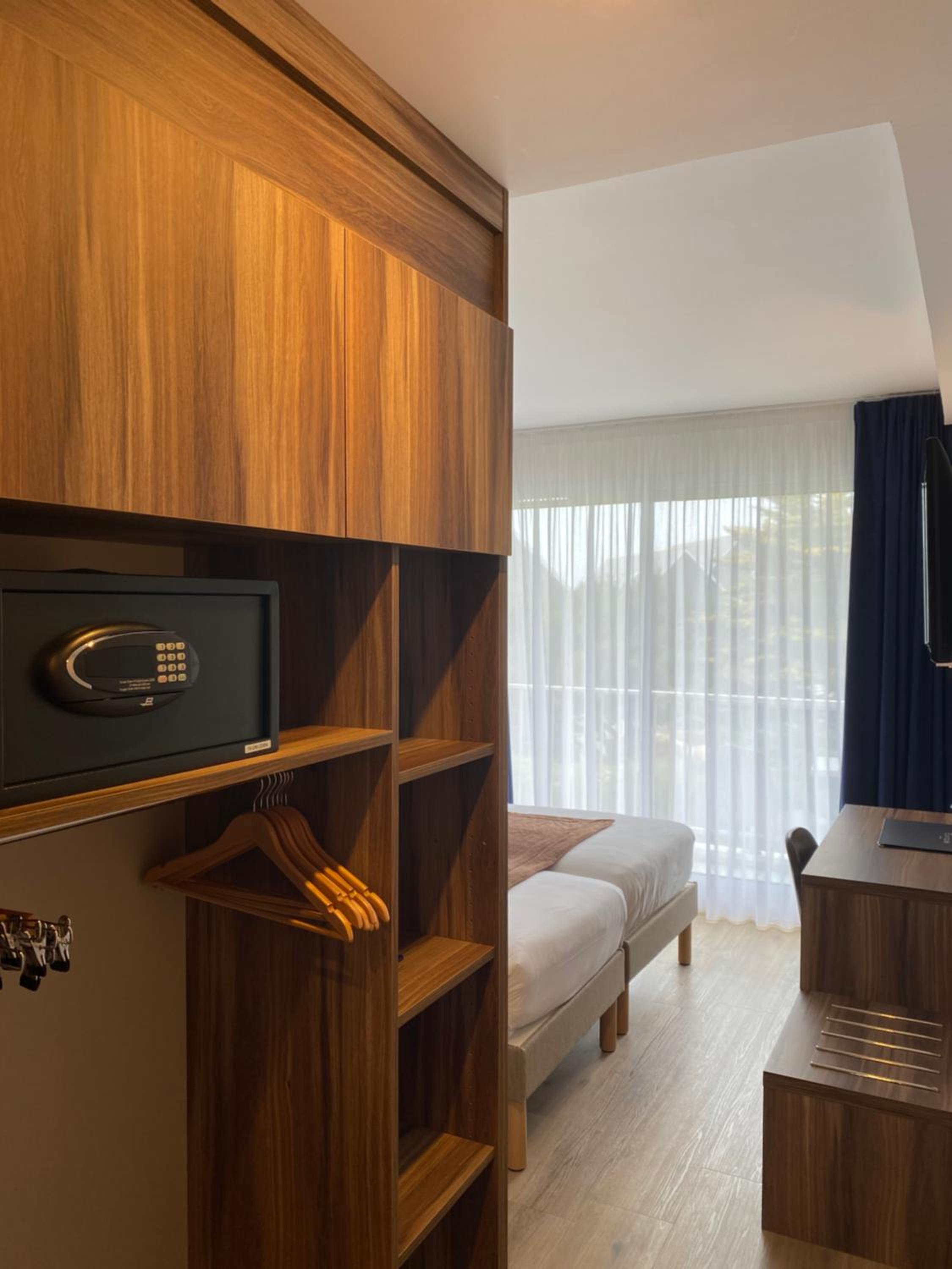 Elegance Twin Room with Garden View