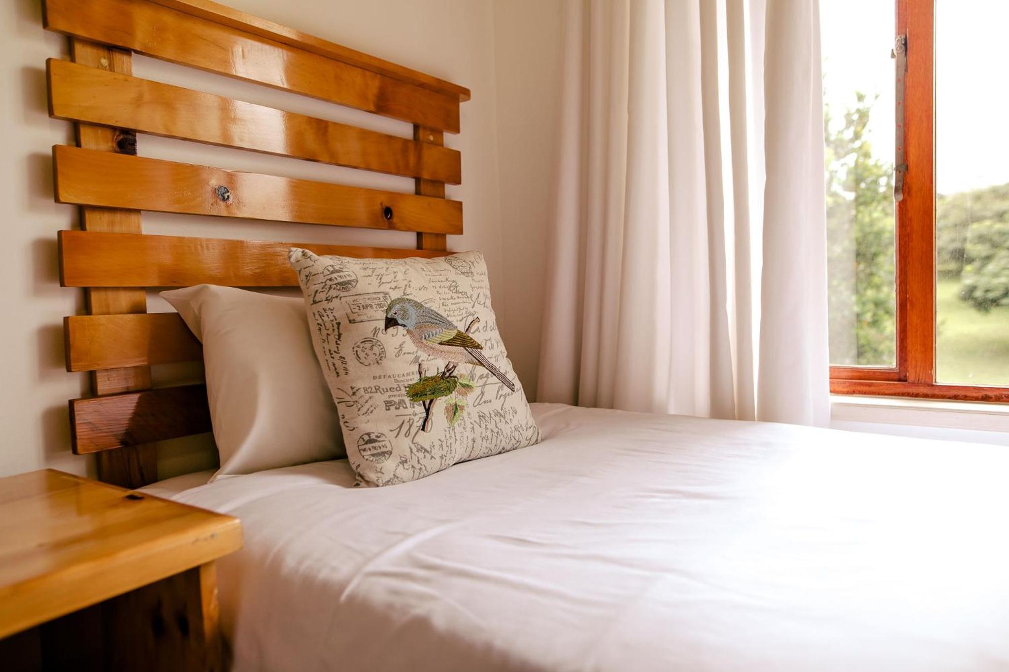 Three-Bedroom Log Cabin with Splash Pool - Photo 20